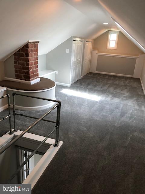 OLD BRANCH - Residential Lease