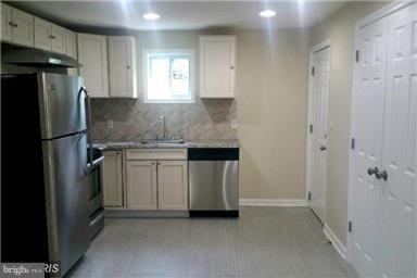 OLD BRANCH - Residential Lease