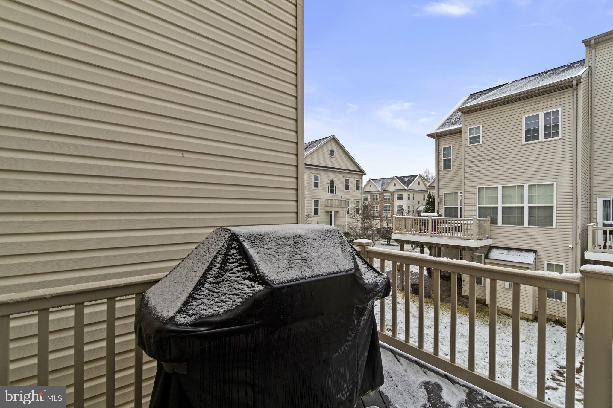 MCDONOUGH OAKS - Residential