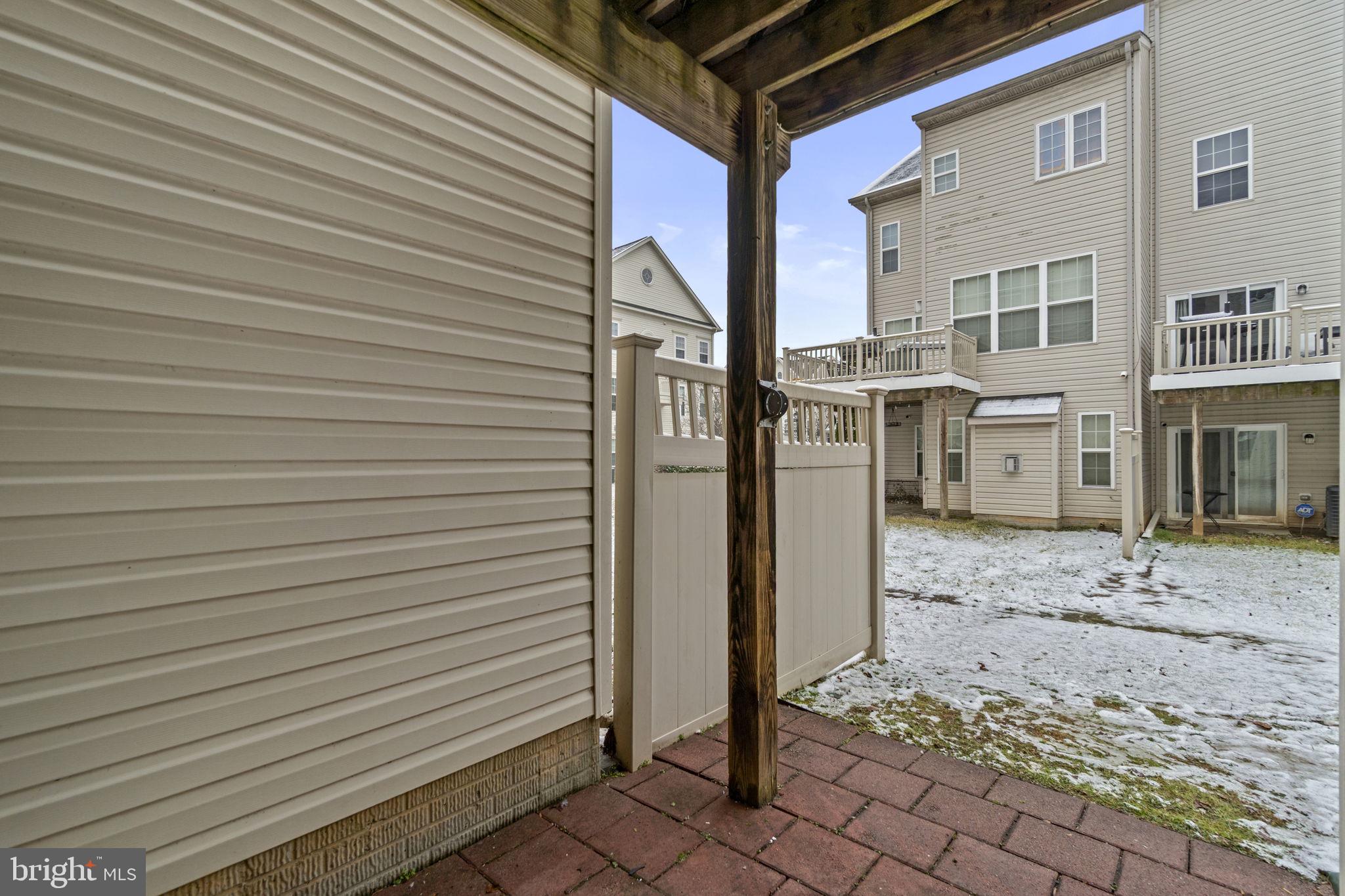 MCDONOUGH OAKS - Residential