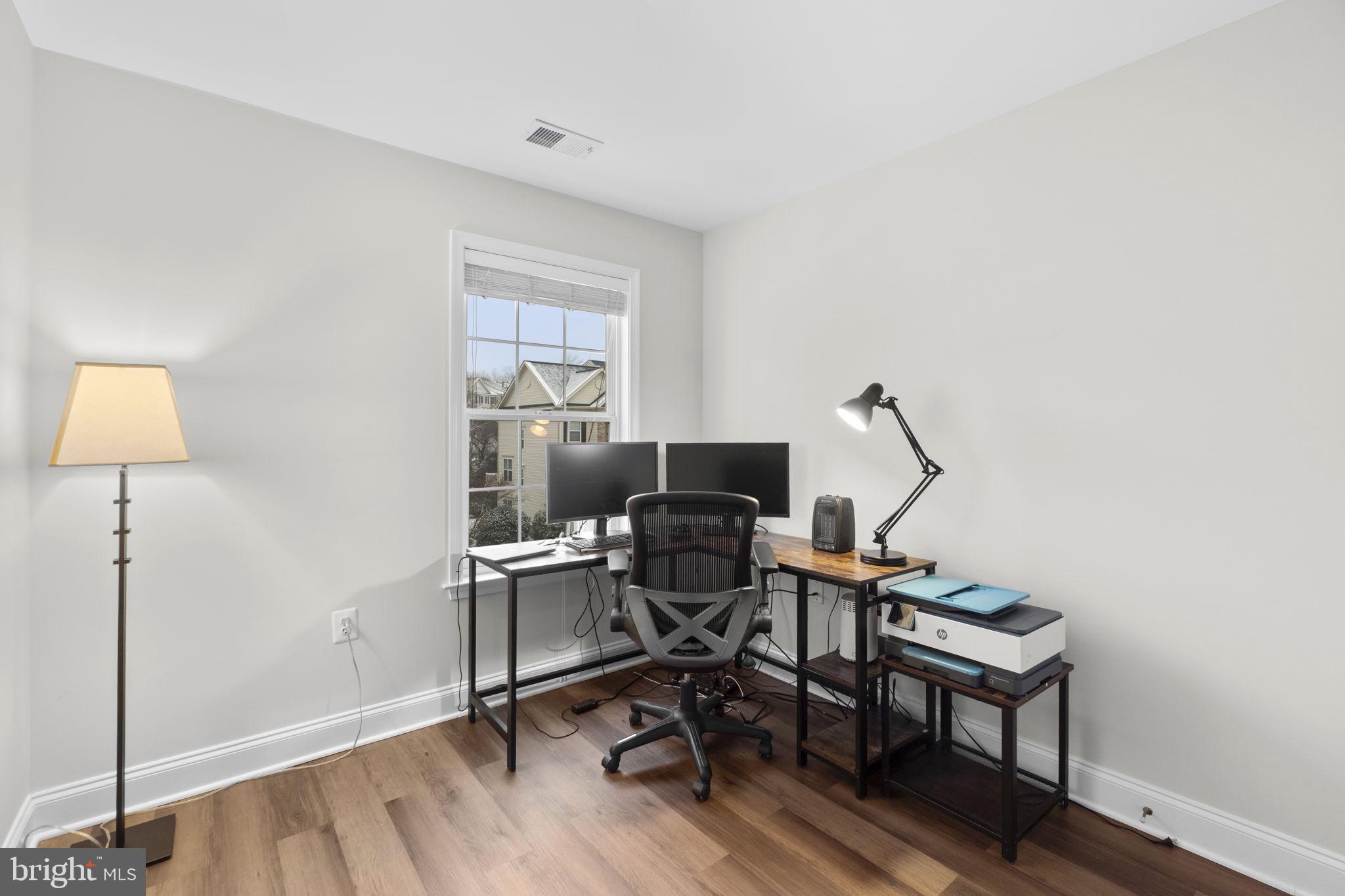 MCDONOUGH OAKS - Residential