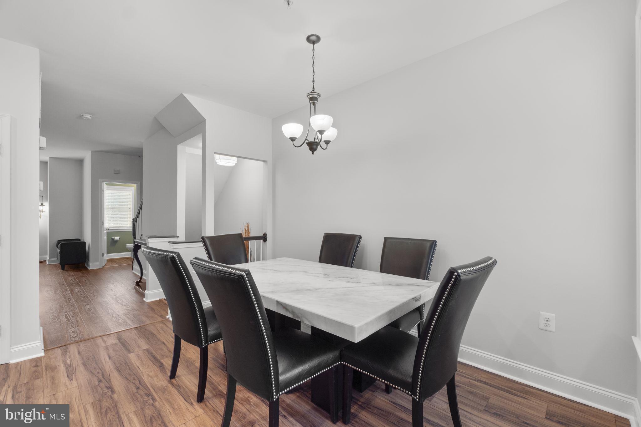 9129 MARLOVE OAKS LANE