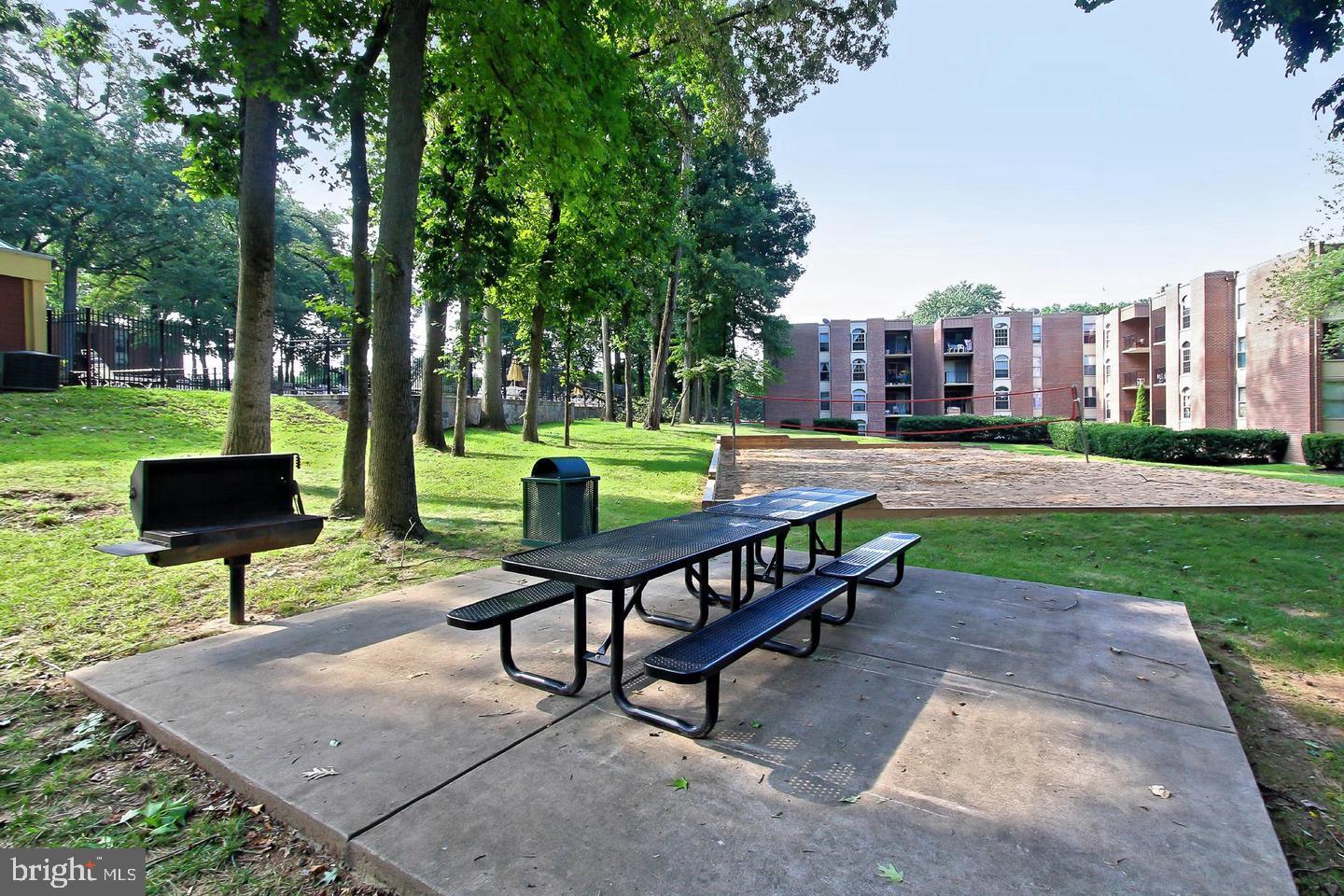 3316 WOODBURN VILLAGE DRIVE 23