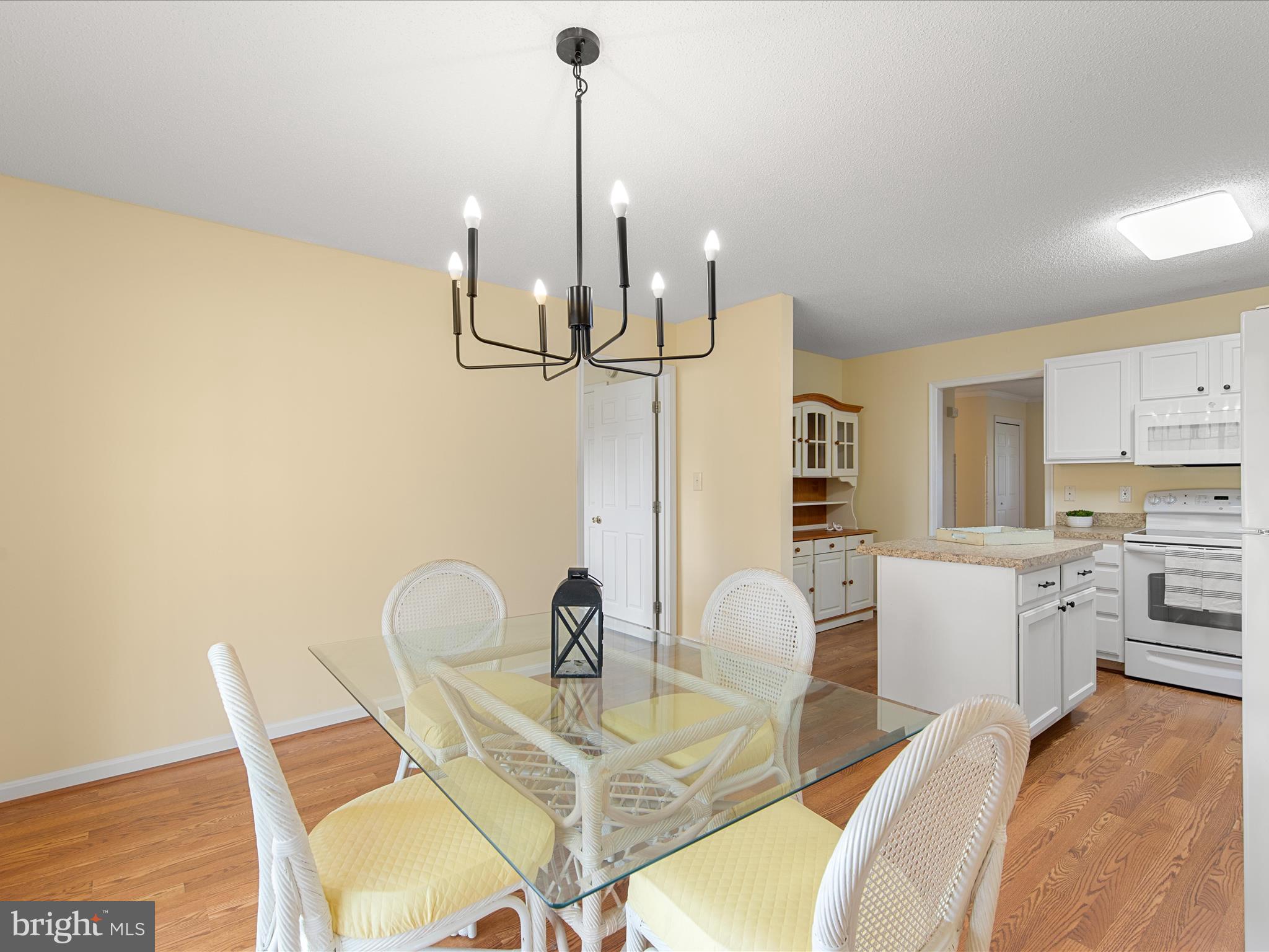 BETHANY MEADOWS - Residential