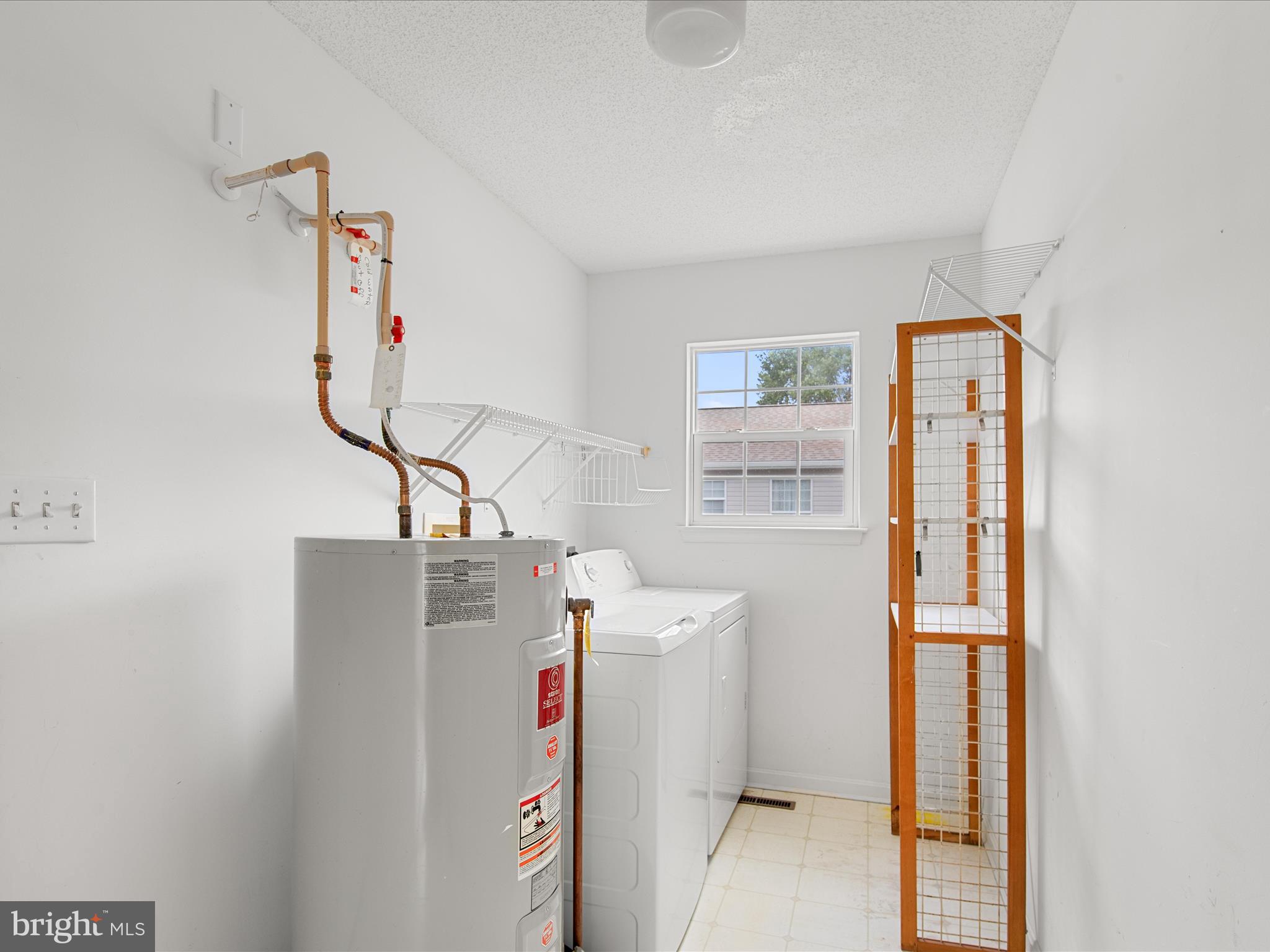 BETHANY MEADOWS - Residential