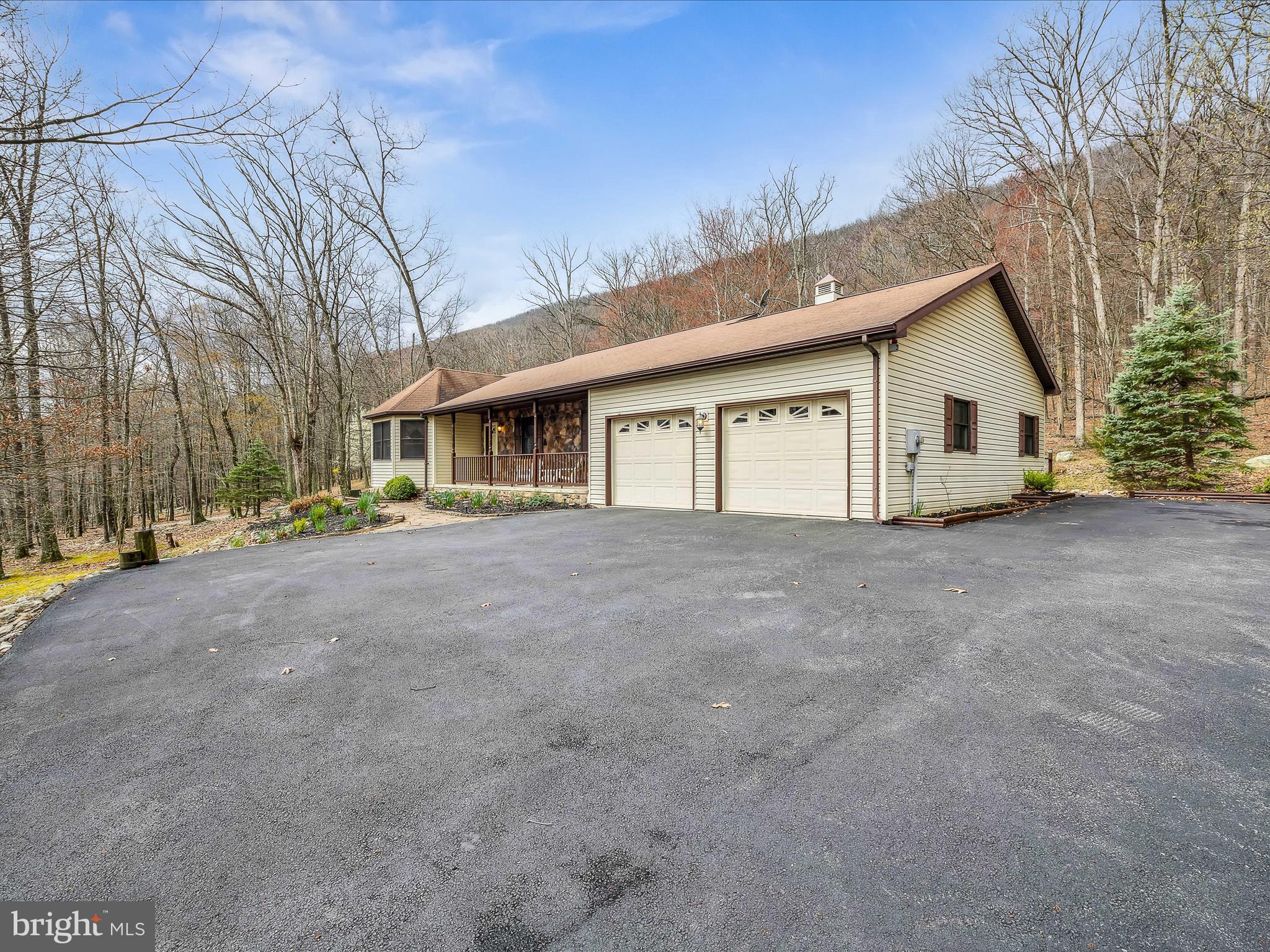 CACAPON EAST - Residential