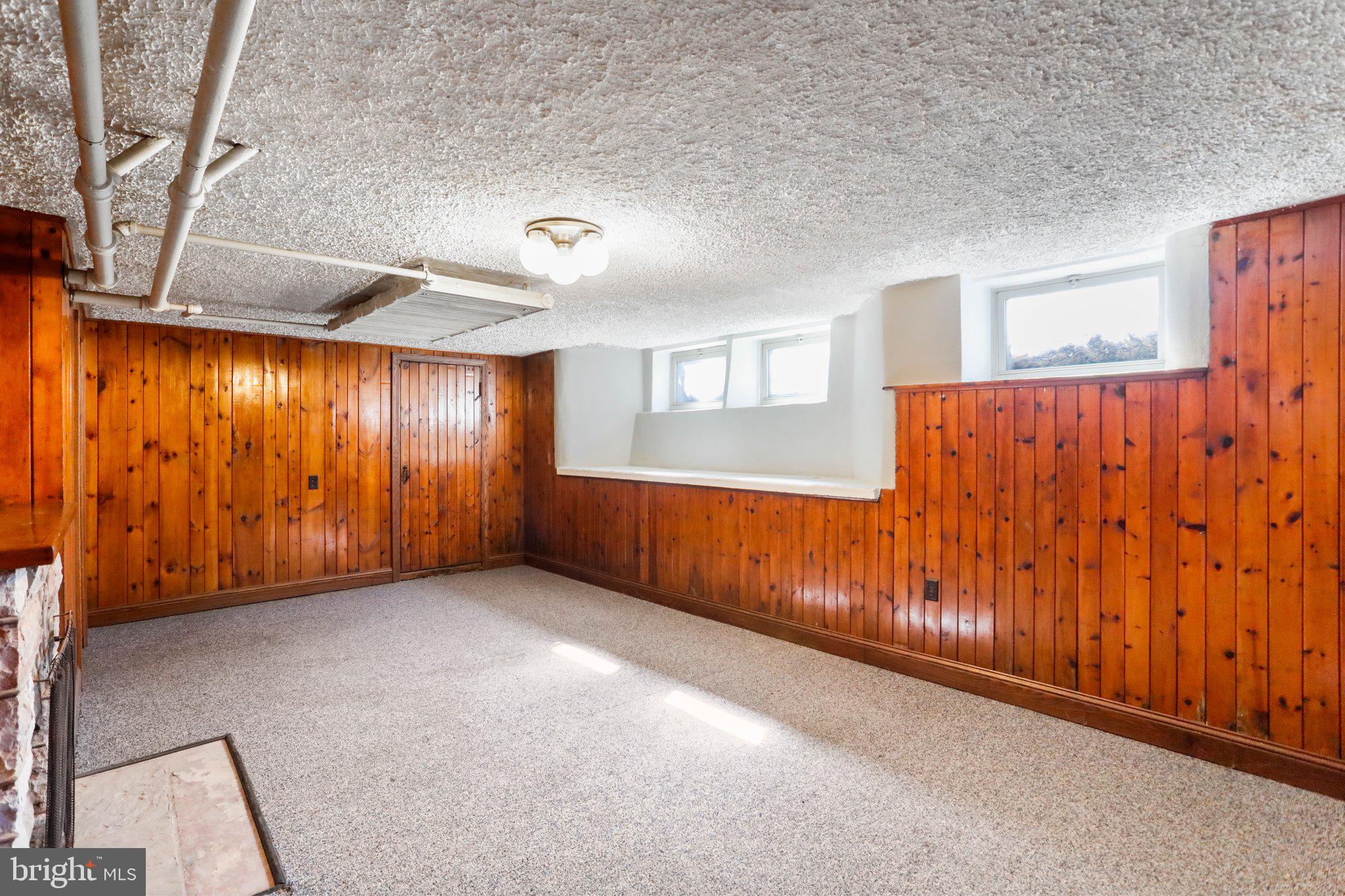 EVERETT BOROUGH - Residential