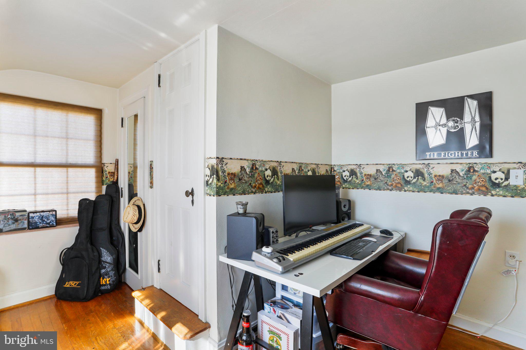 EVERETT BOROUGH - Residential
