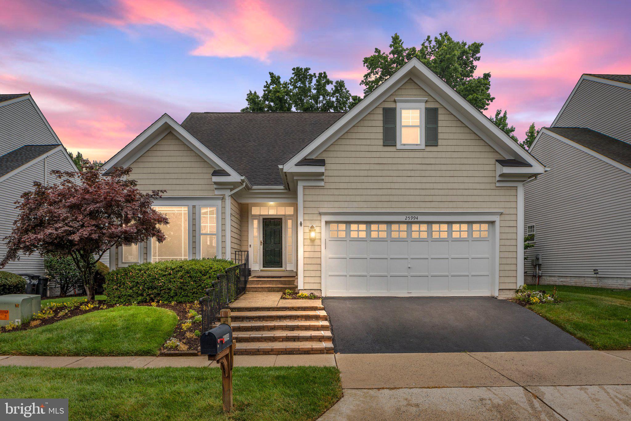 SOUTH RIDING - Residential