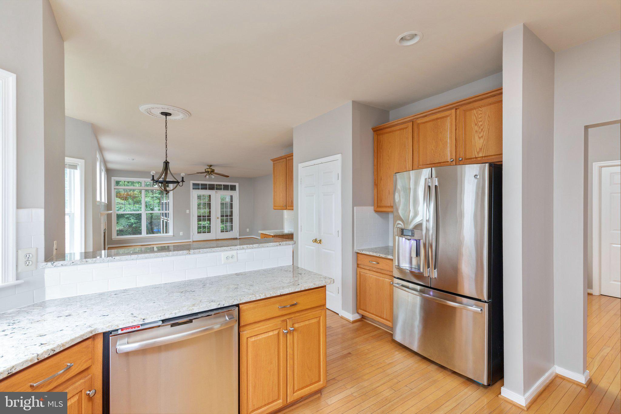 SOUTH RIDING - Residential