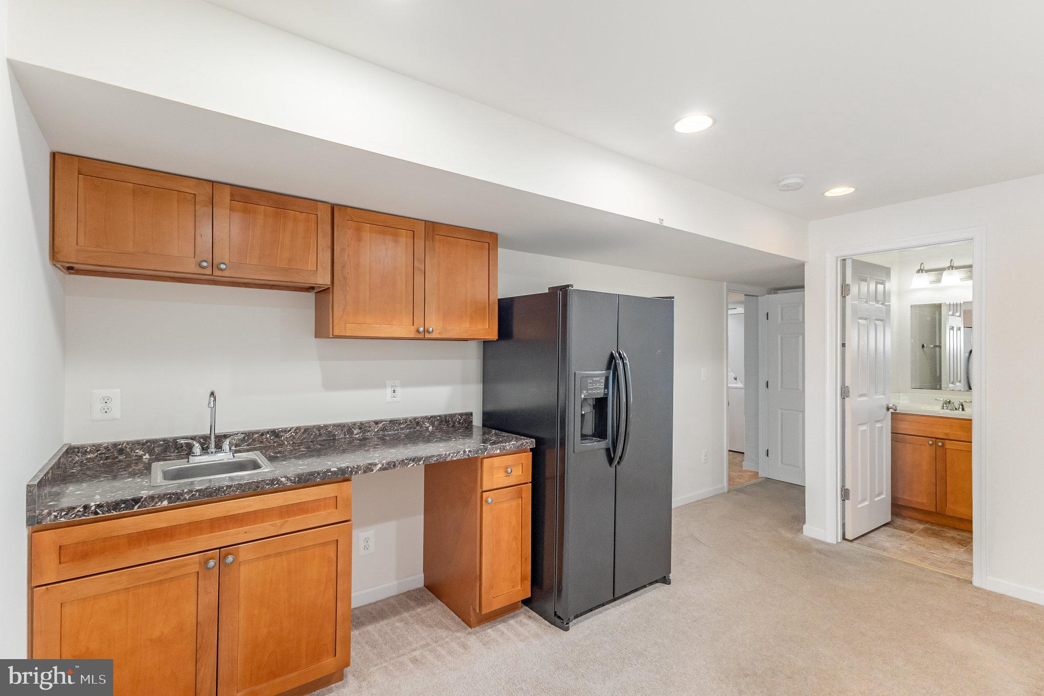 LAKE POINT ROUND HILL - Residential