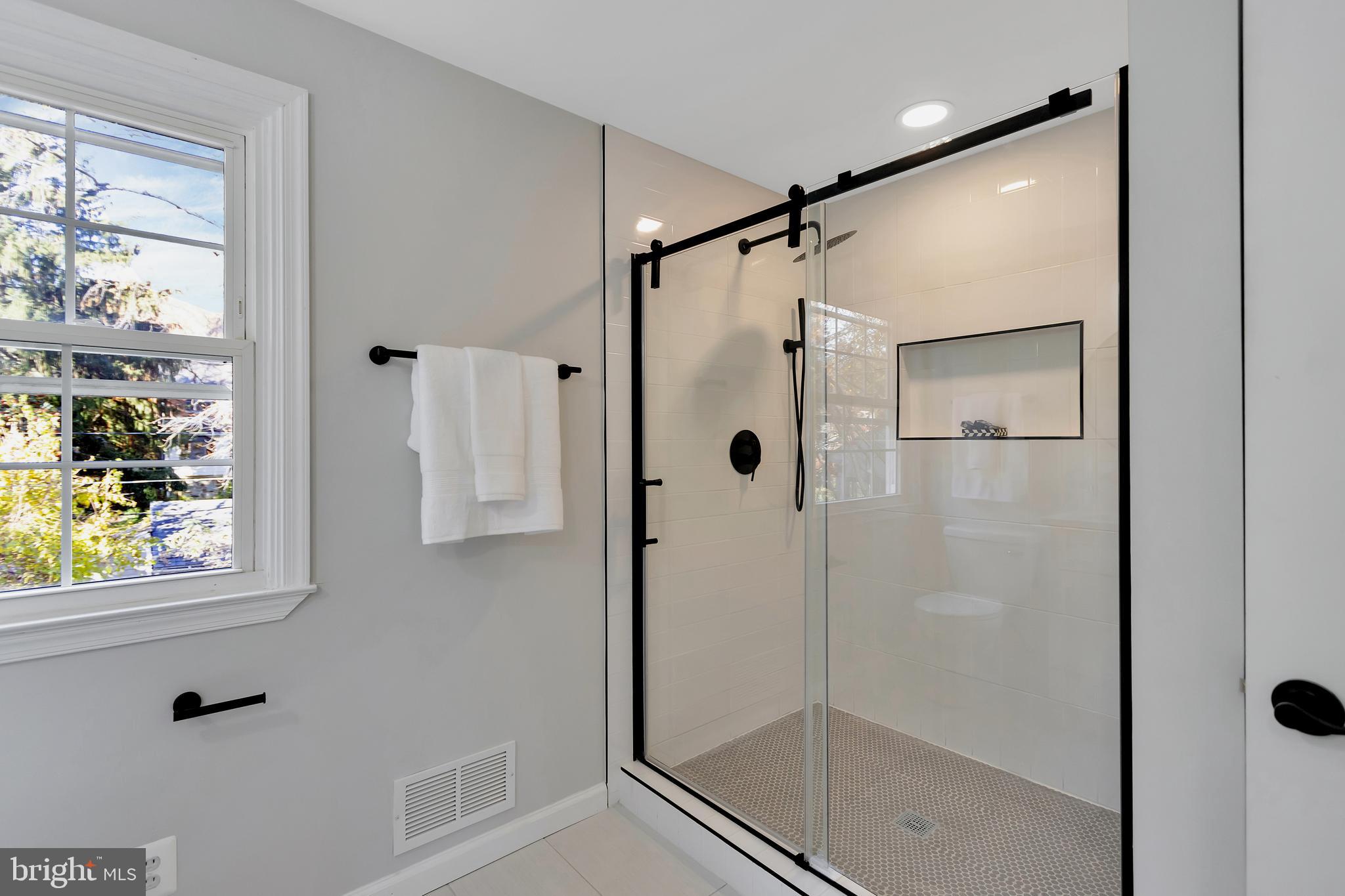 STONELEIGH - Residential