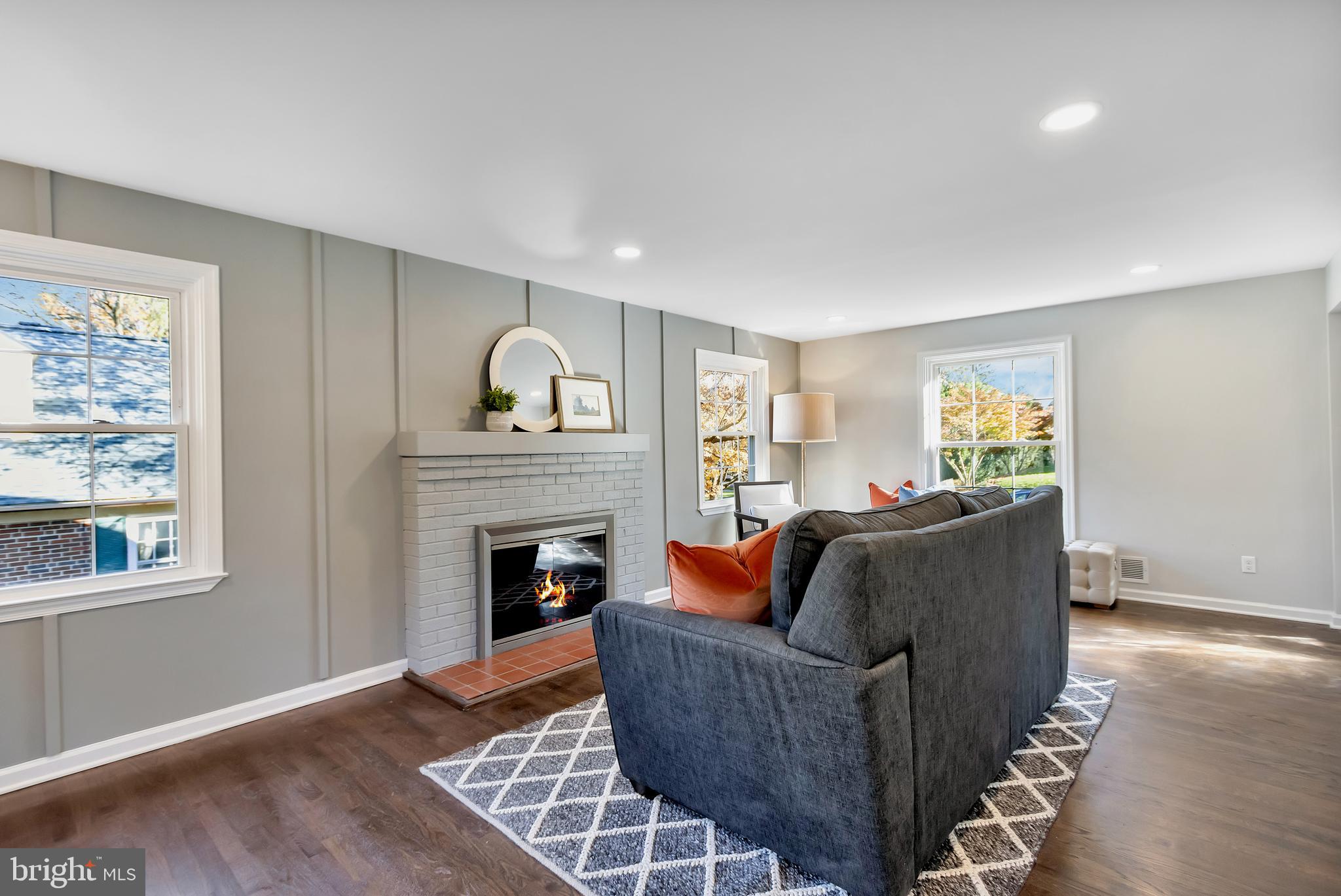 STONELEIGH - Residential