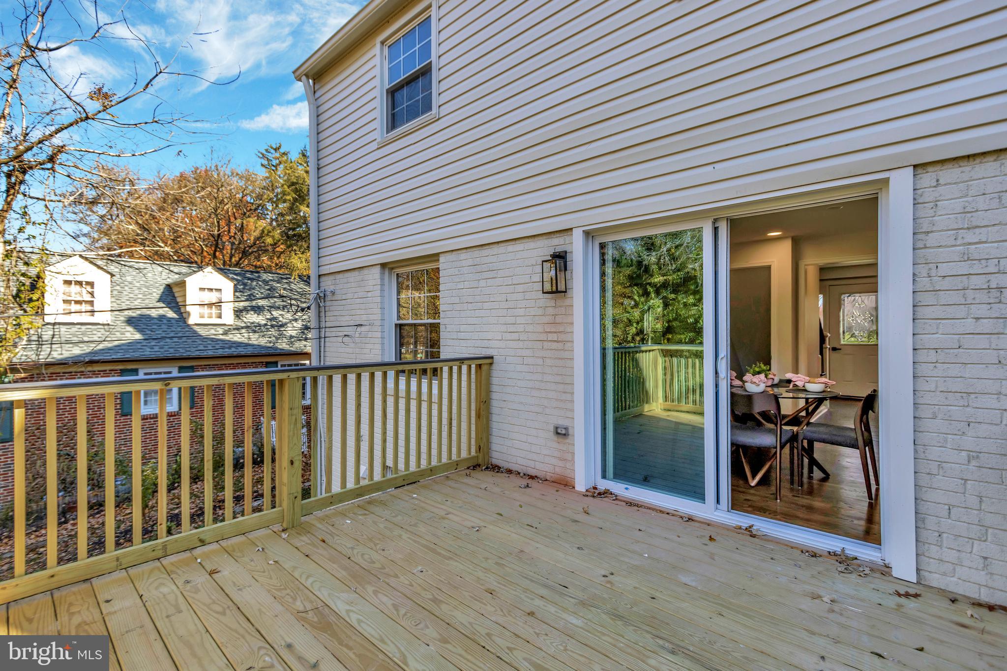 STONELEIGH - Residential