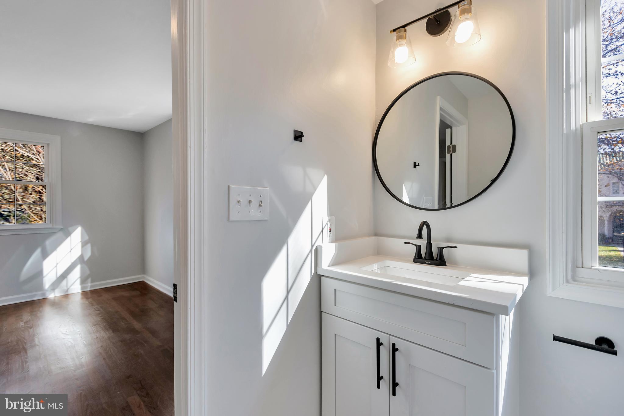 STONELEIGH - Residential