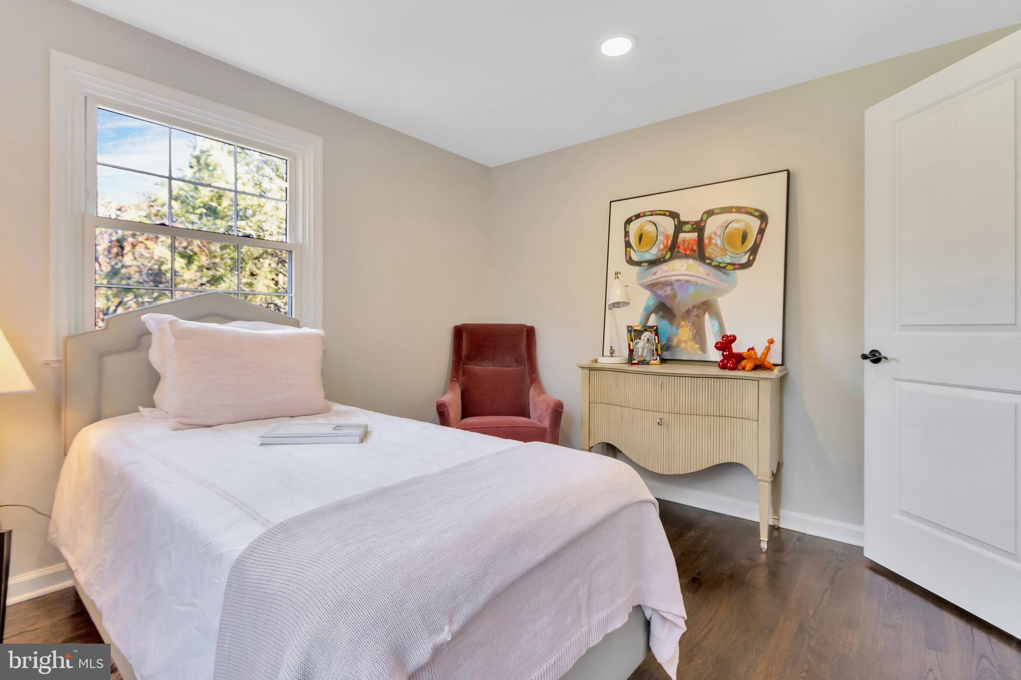 STONELEIGH - Residential