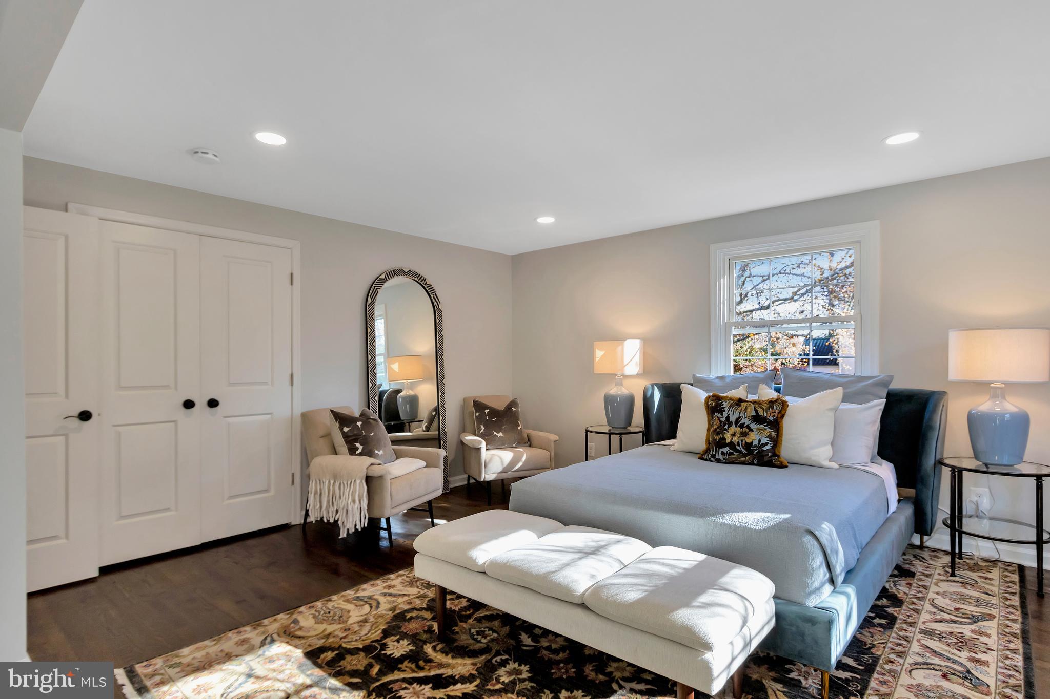 STONELEIGH - Residential