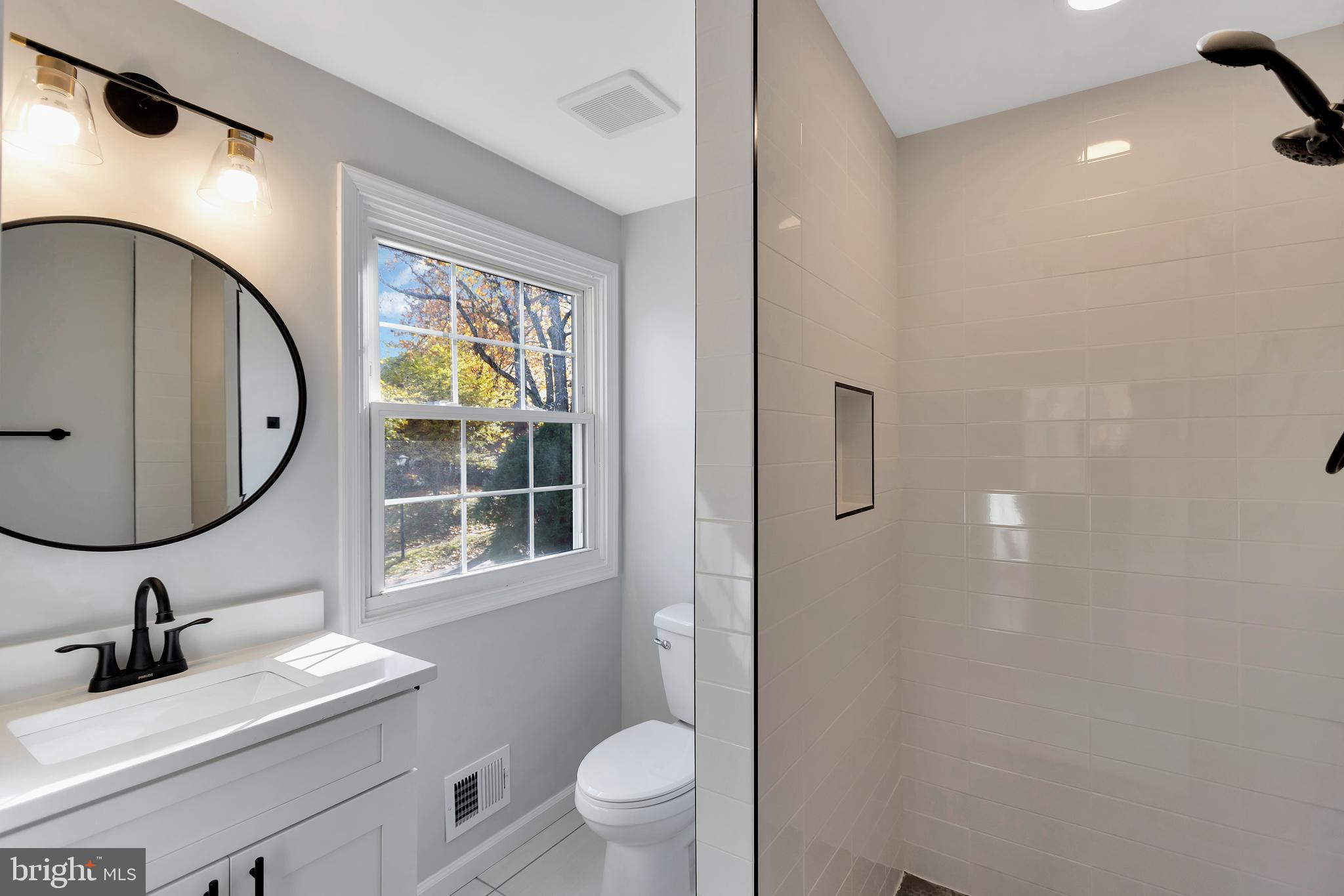 STONELEIGH - Residential