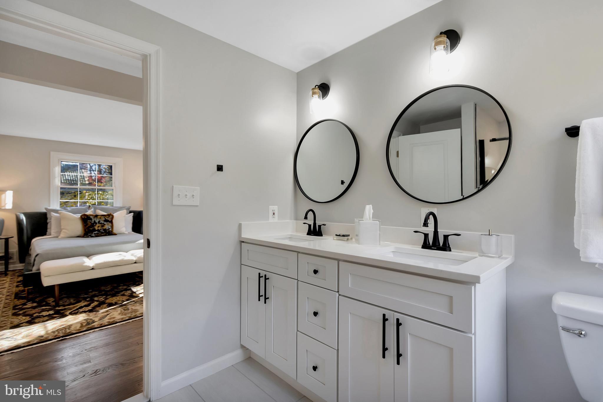 STONELEIGH - Residential