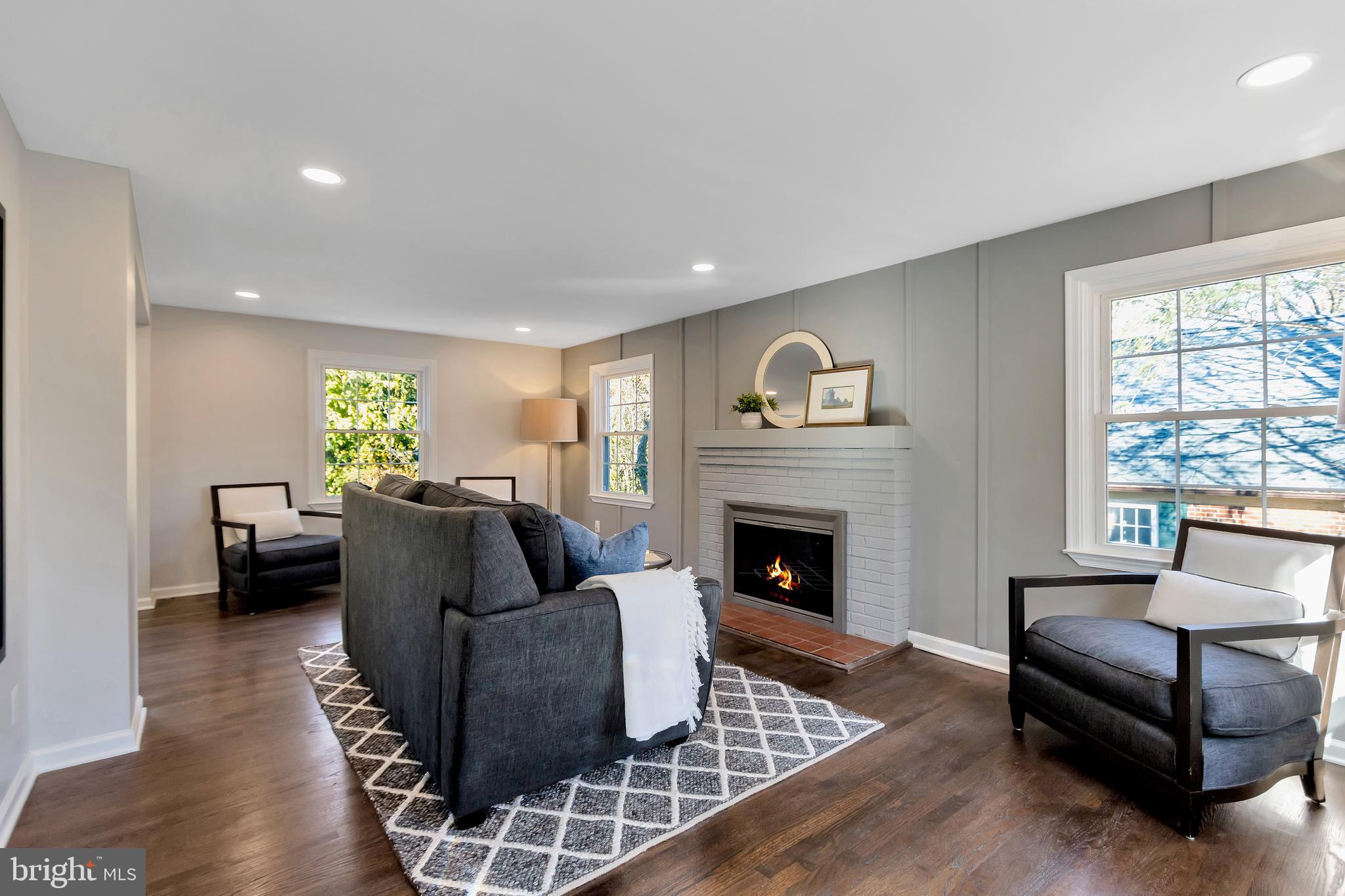 STONELEIGH - Residential