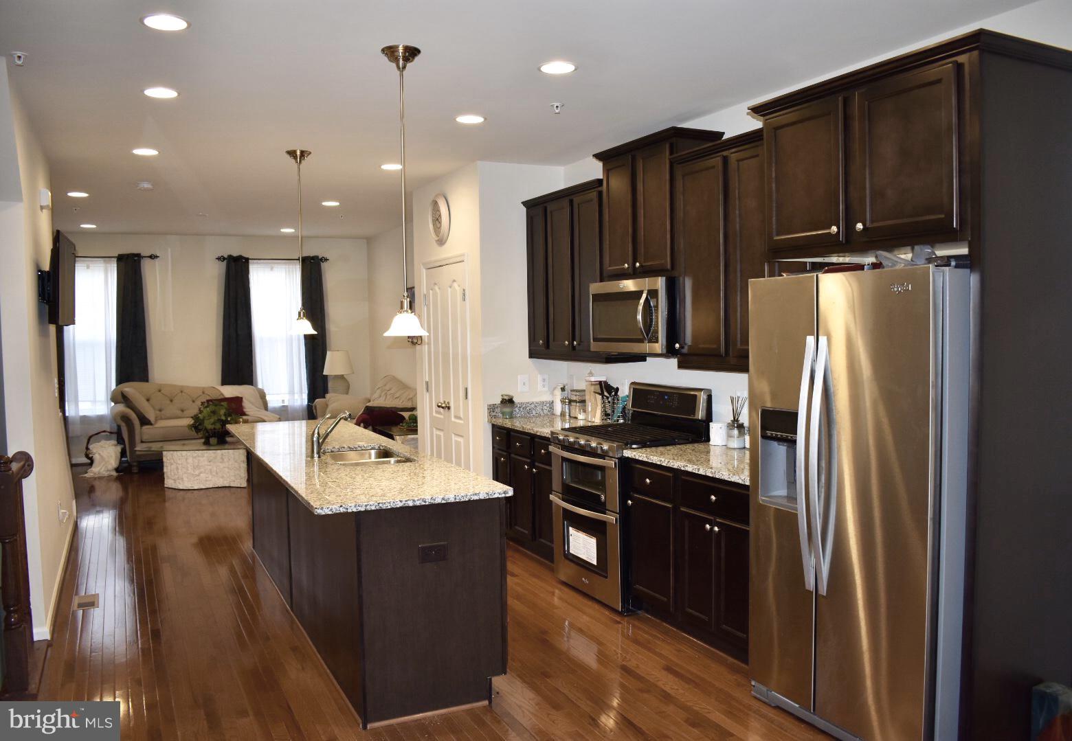 TANYARD COVE NORTH - Residential Lease