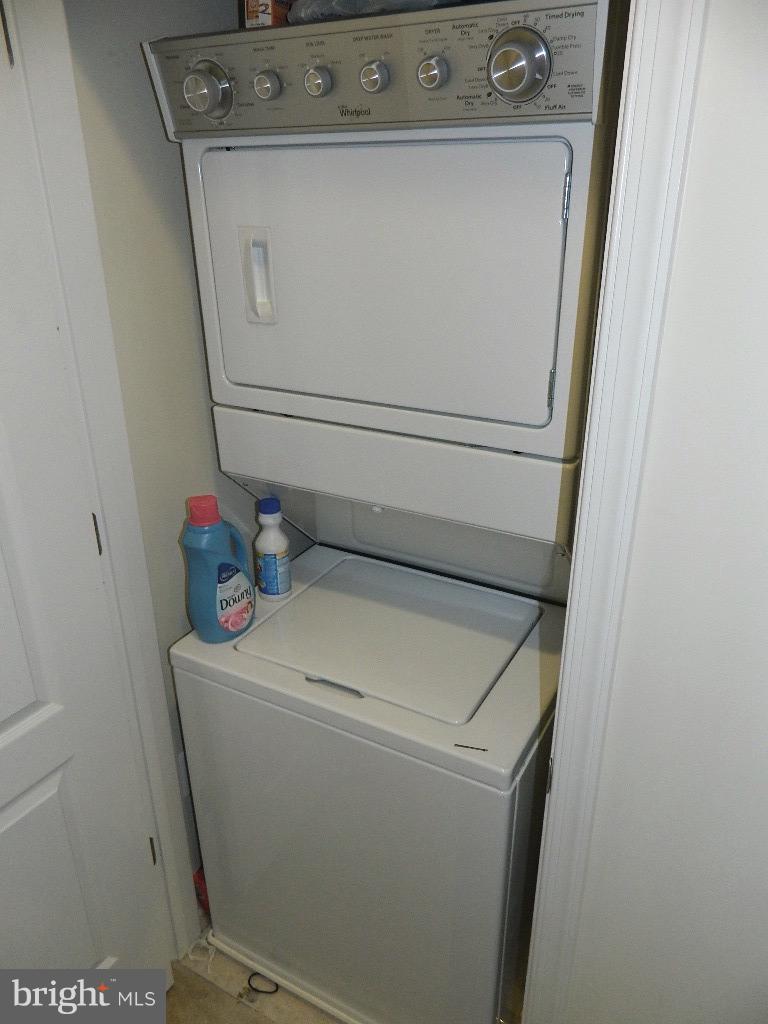 TANYARD COVE NORTH - Residential Lease