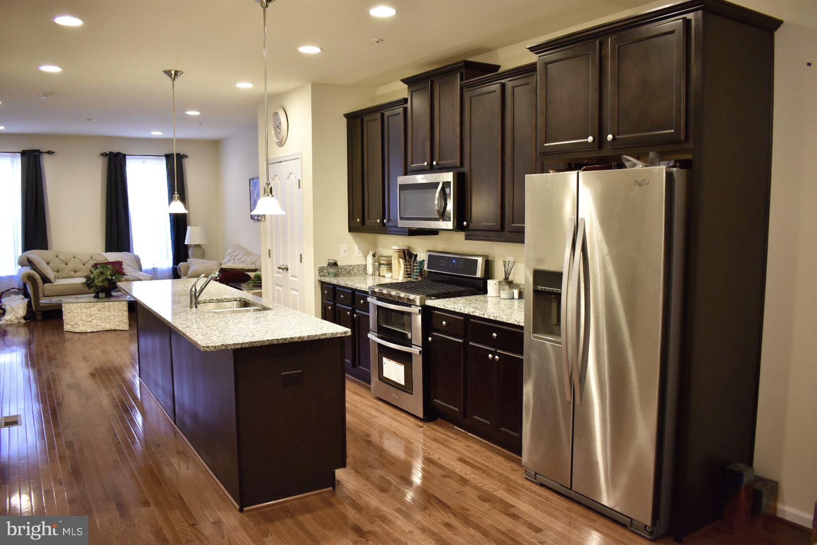 TANYARD COVE NORTH - Residential Lease