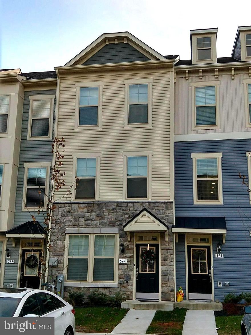 ***OPEN HOUSE THURSDAY JUNE 19 FROM 3-5PM***
Beautiful 3 Bedroom 3 Full 1 Half Bath Townhome with Deck in Tanyard Cove North.  This home features Stainless Steel Appliances, NEW carpet and paint throughout, Gas Cooking Range, Granite Countertops, Lots of Closet Space and Hardwood Floors Throughout.  The Spacious Bedrooms feature Carpets, Large Closets and each have their own Private Full Bathroom.  Washer and Dryer are located on Upper Level.   The Entry Level features a Bedroom and Full private Bathroom as well as a large living area with walkout to the backyard.   Community features many amenities including a pool, walking paths, gym, community center, community dock and more.   

Minimum Requirements: Credit Score of 600, Total  Annual Household Income of $113,400. Pets Considered on a Case by Case Basis. Monthly pet rent will apply to approved pets. Tenant responsible for all utilities.