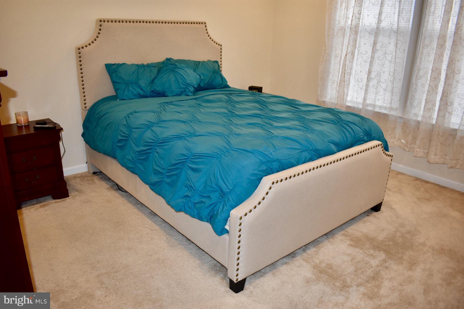 TANYARD COVE NORTH - Residential Lease