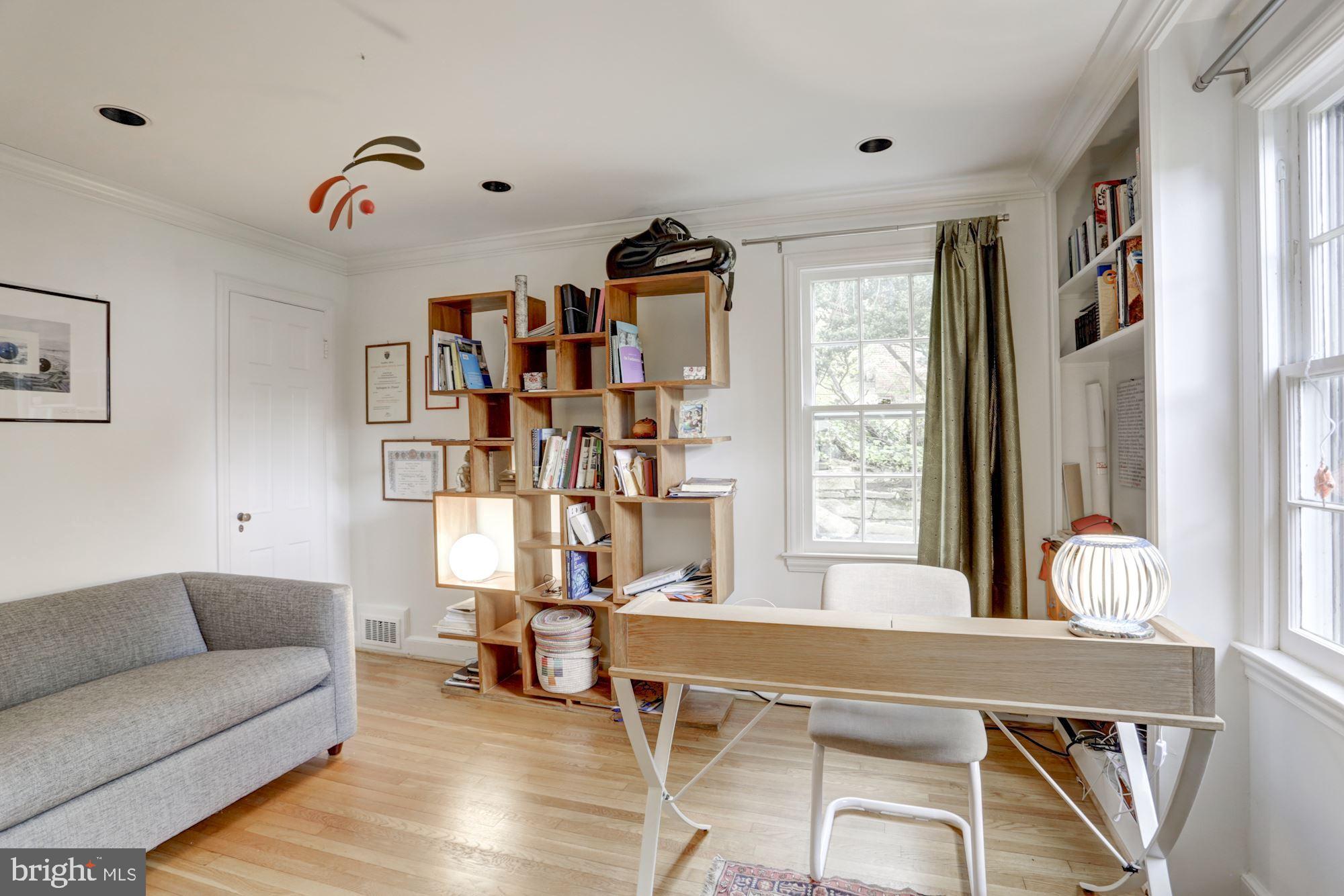 ROLLINGWOOD - Residential