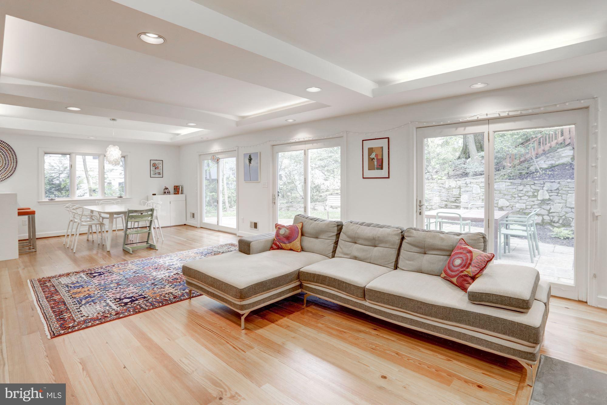 ROLLINGWOOD - Residential