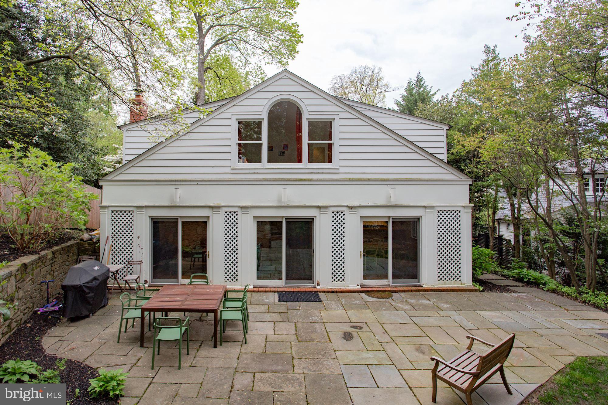 ROLLINGWOOD - Residential