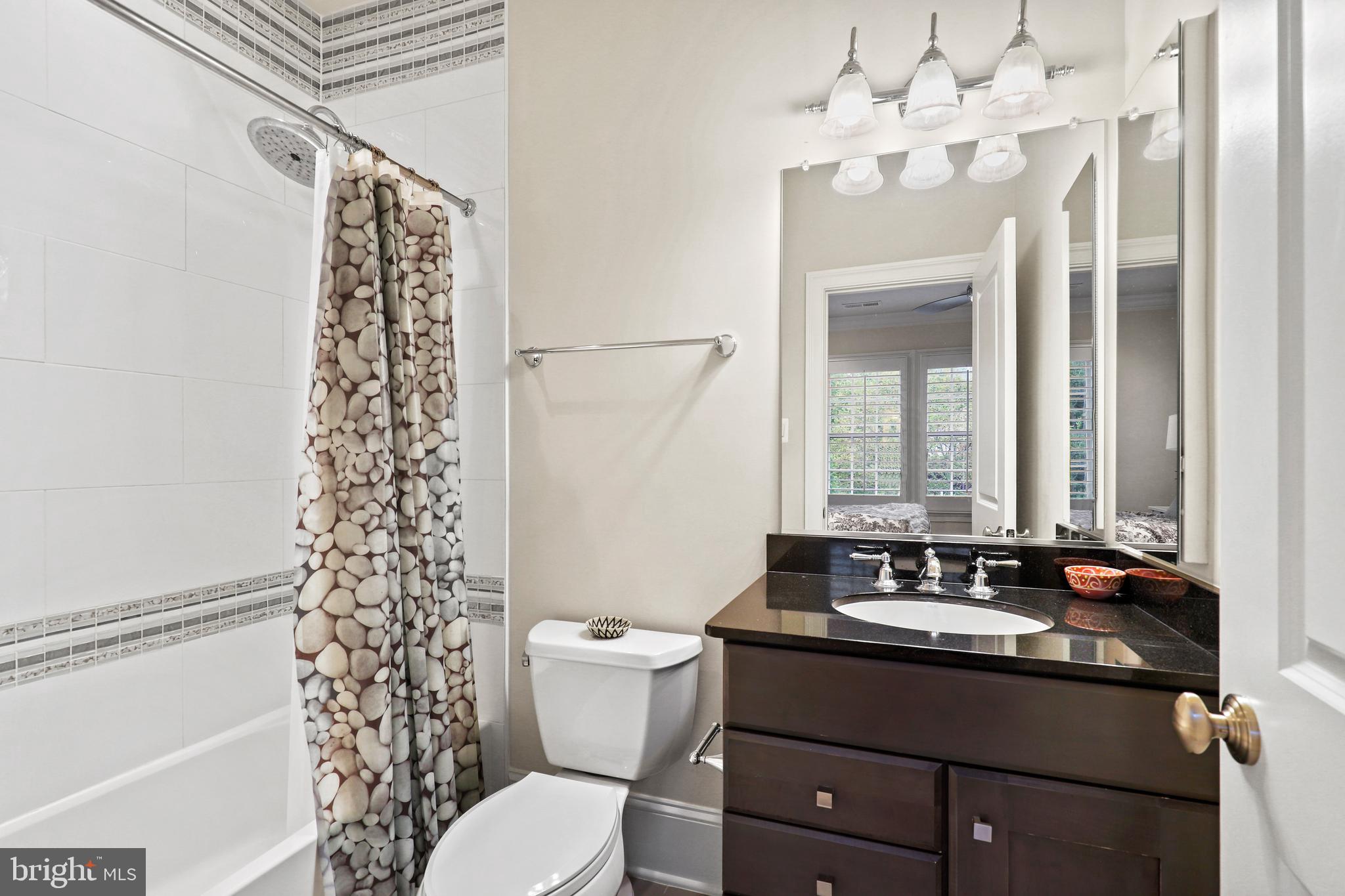 RIVERWOOD - Residential