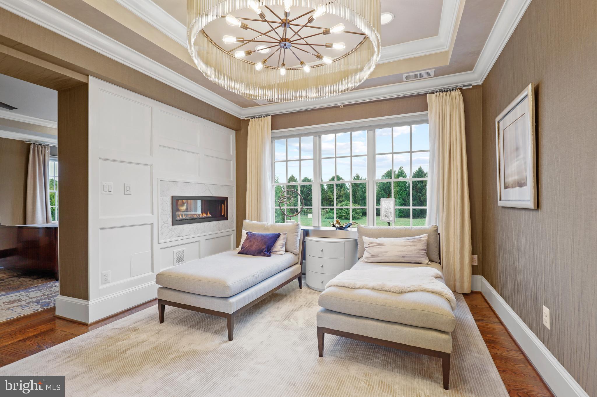 RIVERWOOD - Residential