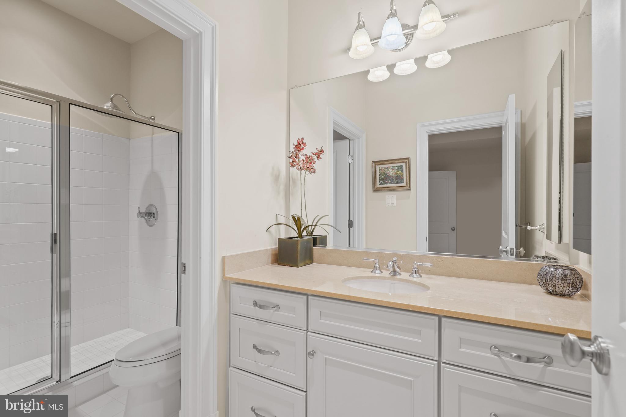 RIVERWOOD - Residential