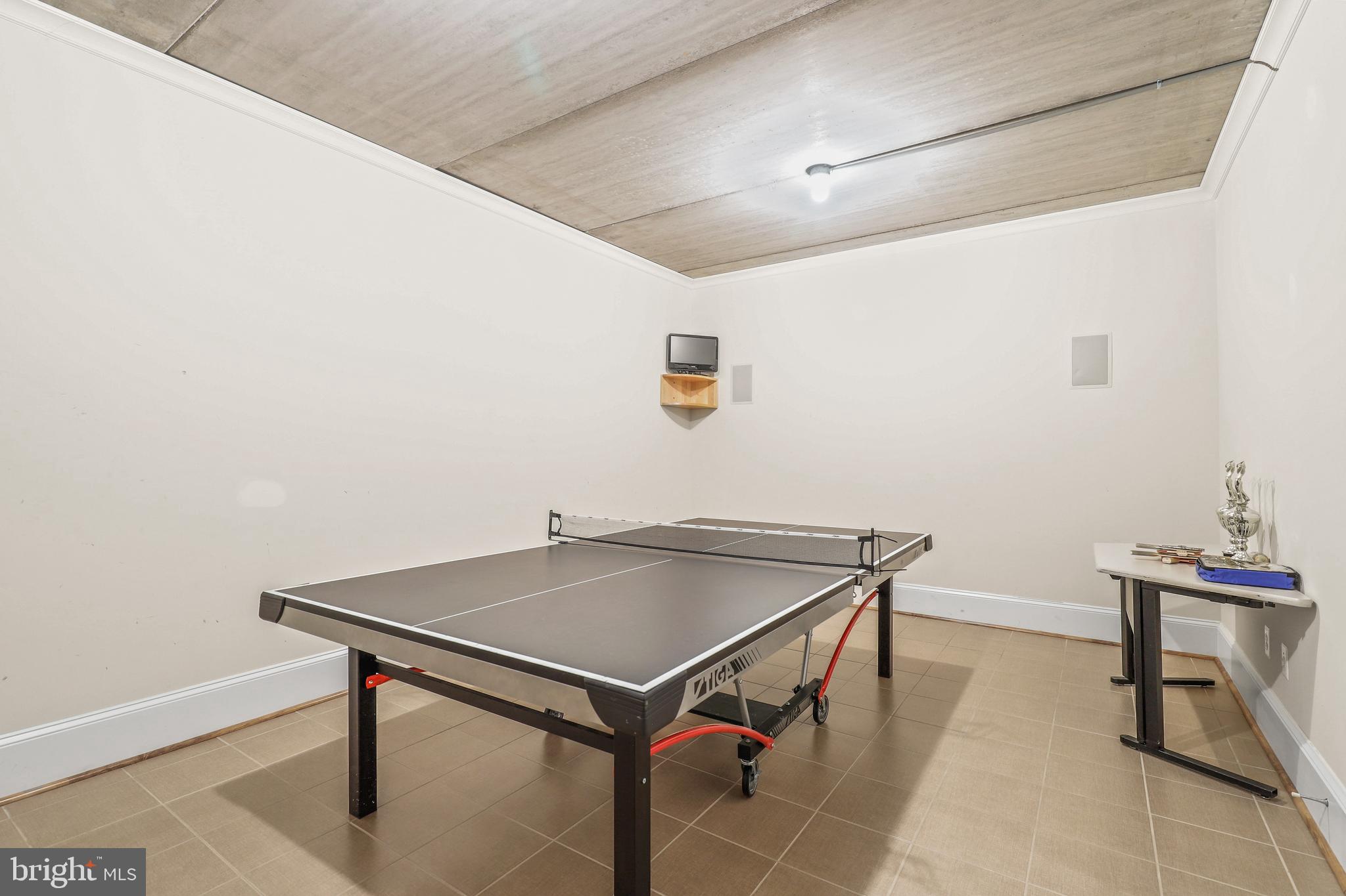 RIVERWOOD - Residential