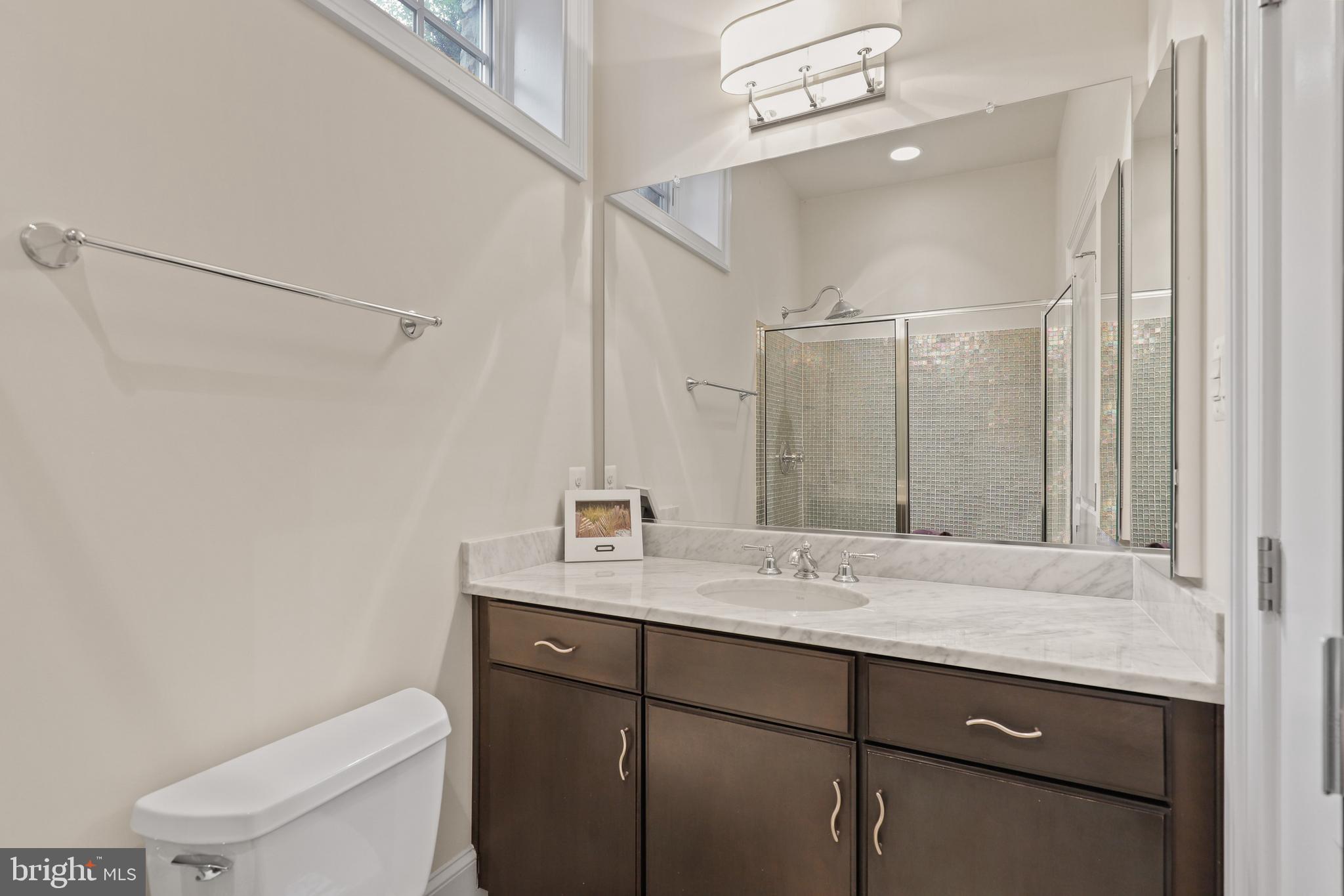 RIVERWOOD - Residential