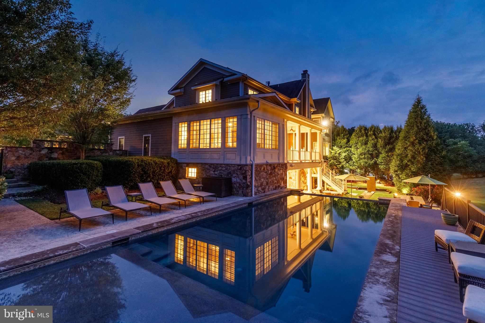 RIVERWOOD - Residential