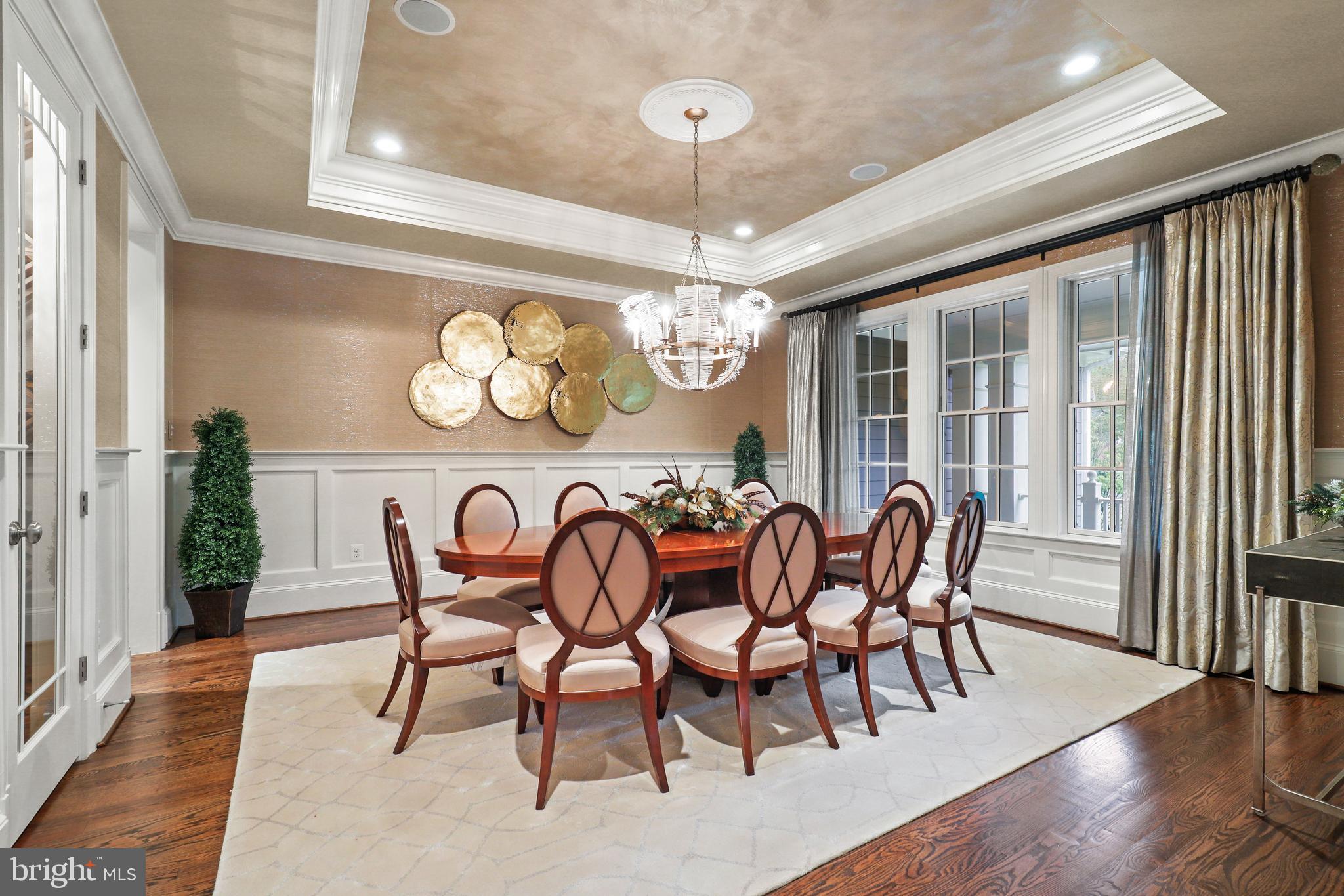 RIVERWOOD - Residential