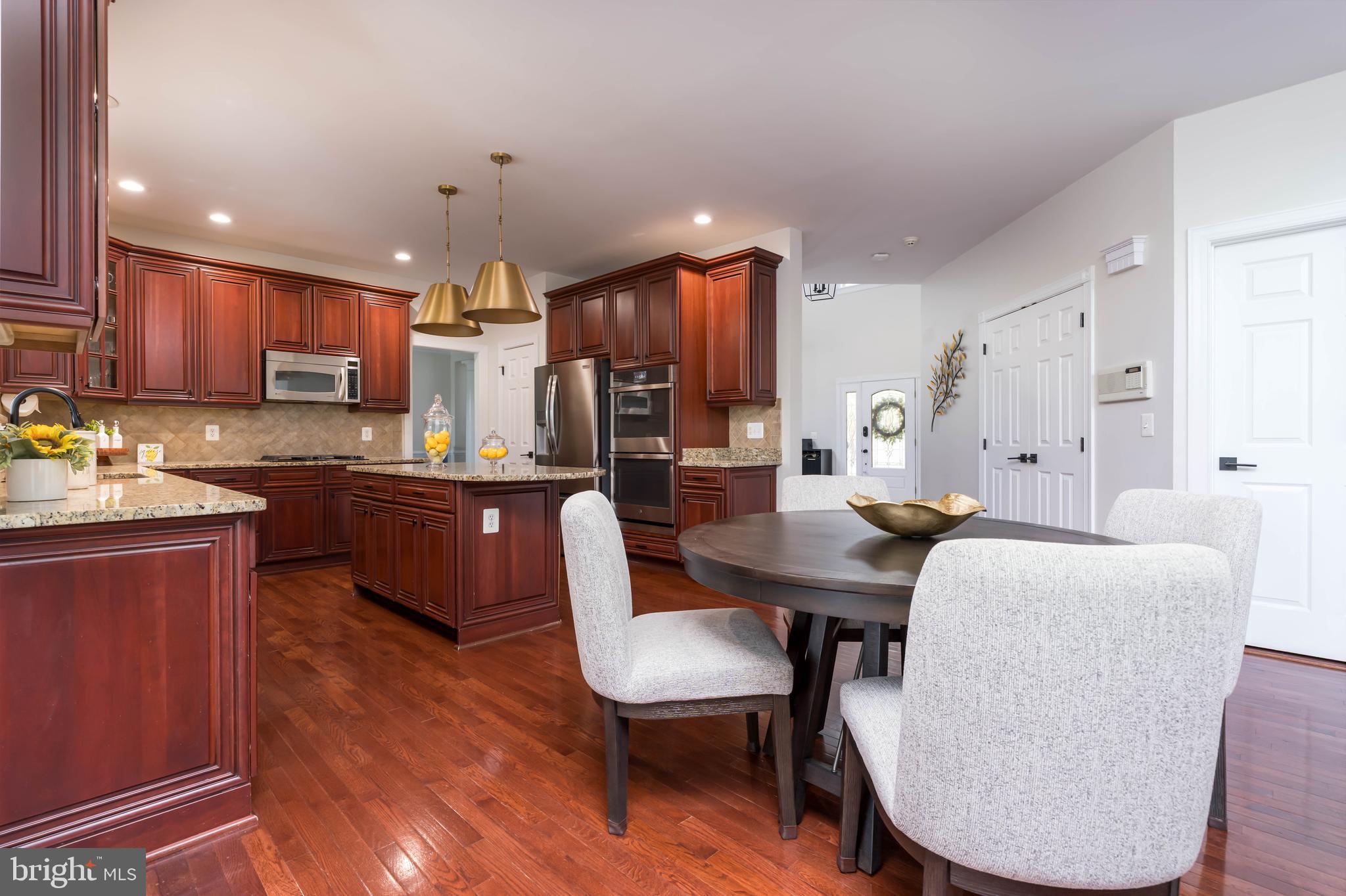 DOMINION VALLEY COUNTRY CLUB - Residential