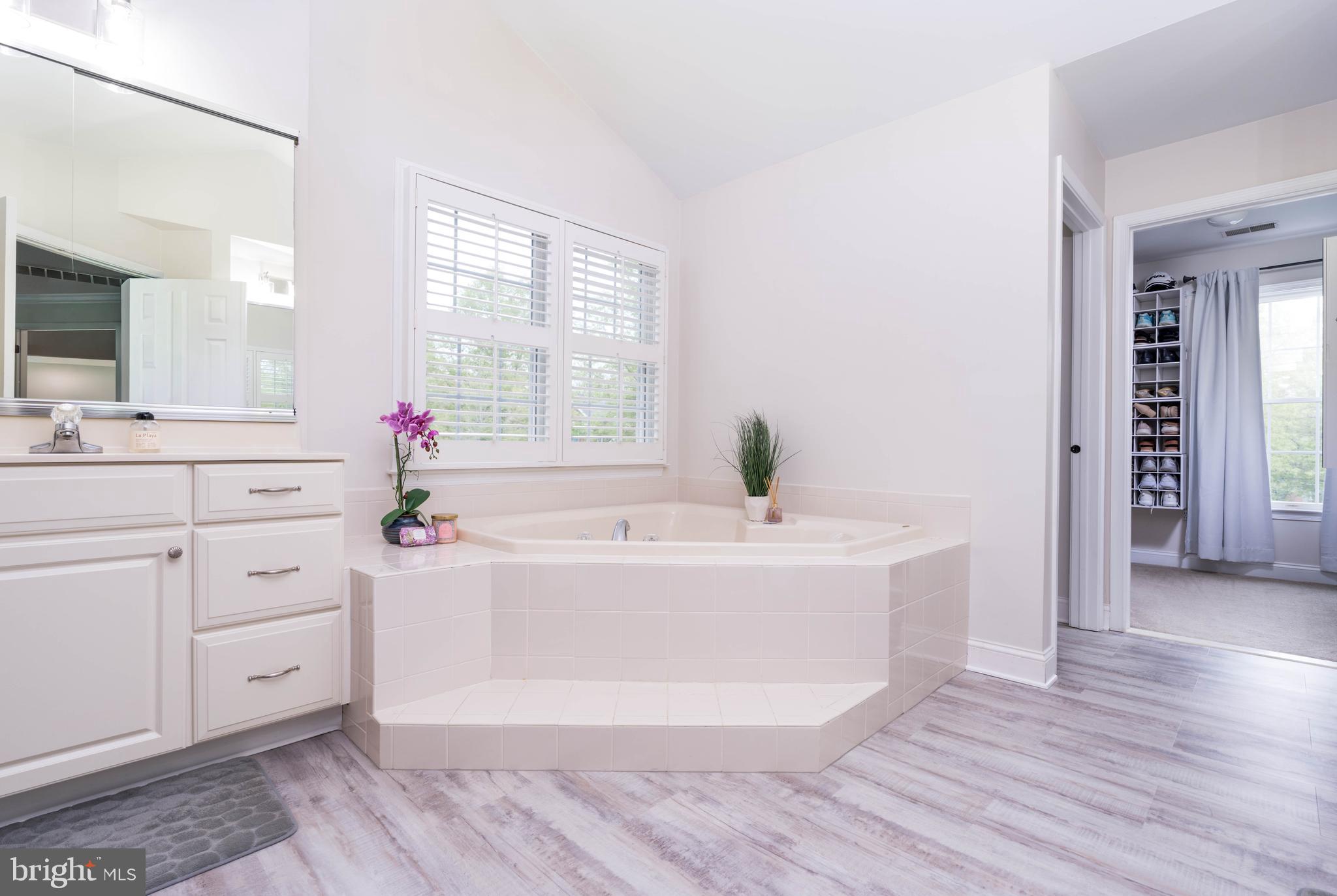 DOMINION VALLEY COUNTRY CLUB - Residential