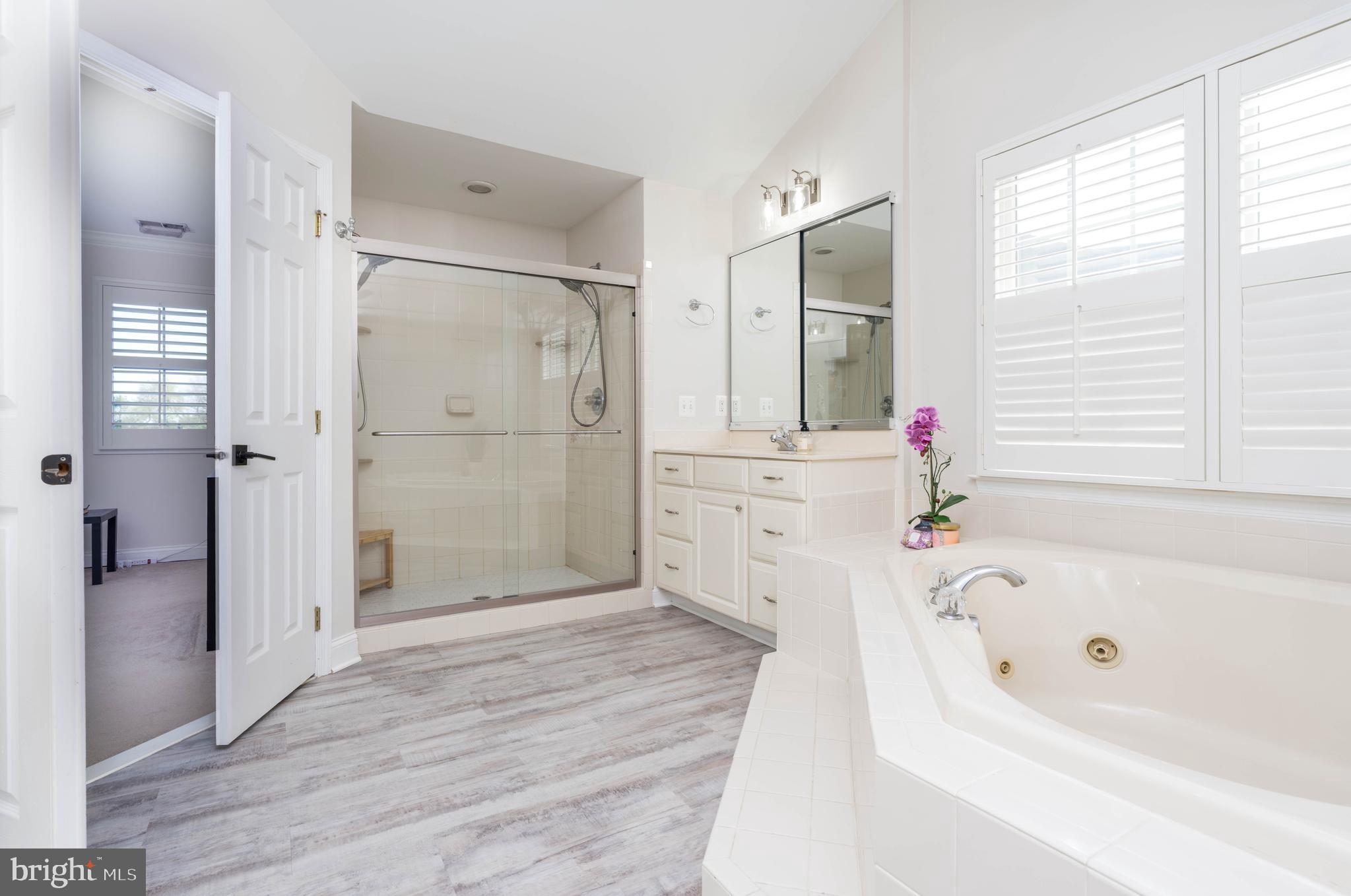 DOMINION VALLEY COUNTRY CLUB - Residential