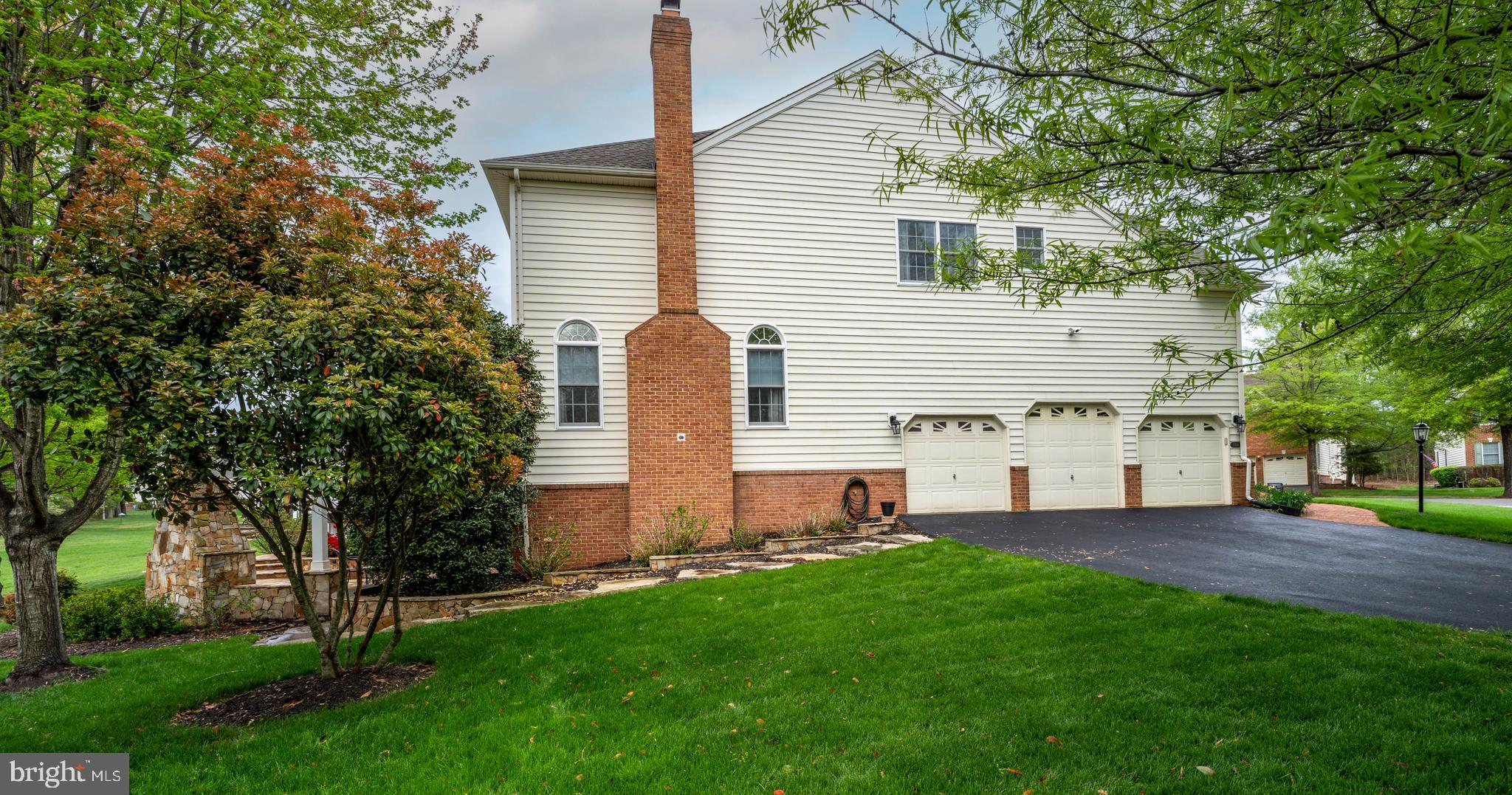 DOMINION VALLEY COUNTRY CLUB - Residential