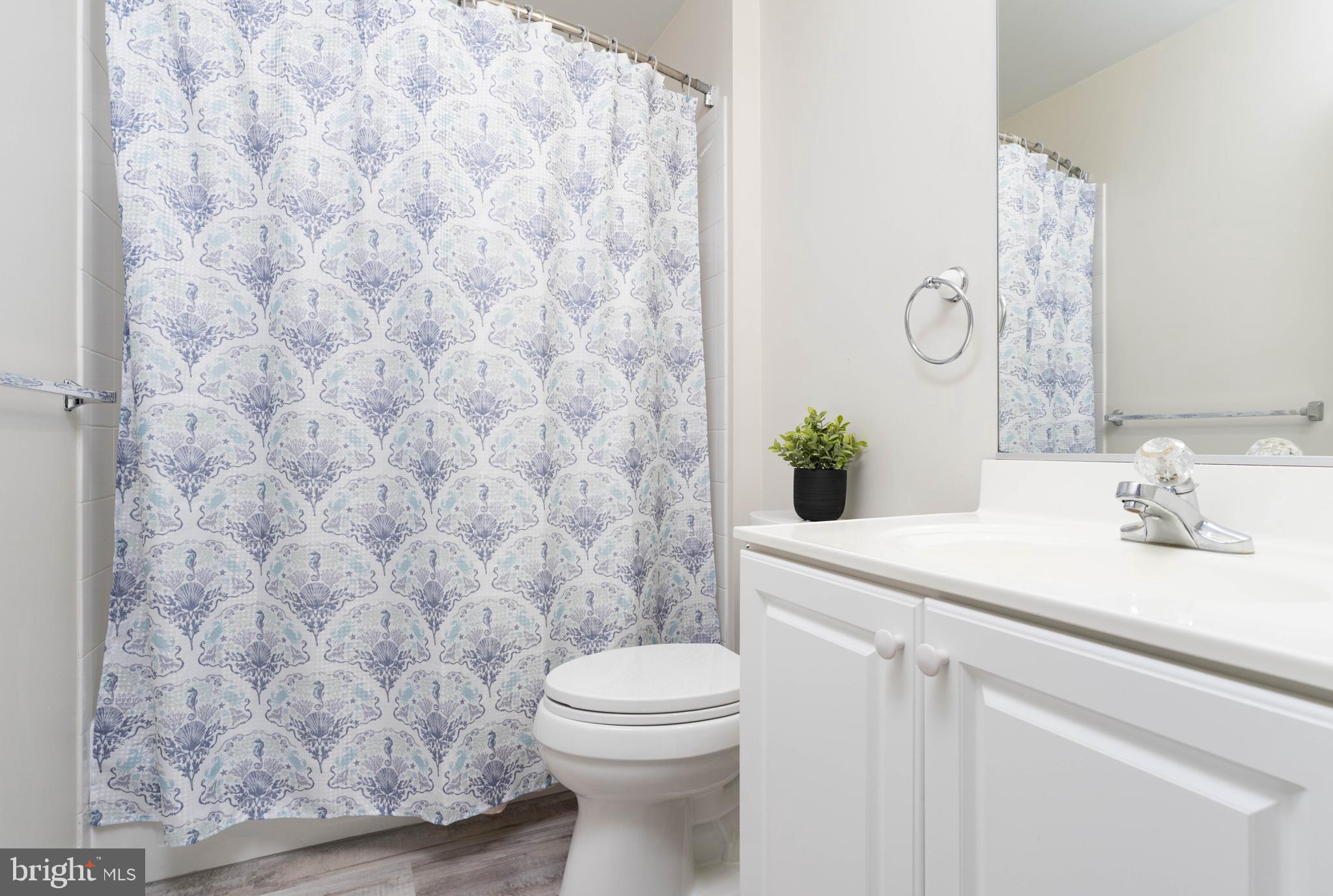 DOMINION VALLEY COUNTRY CLUB - Residential