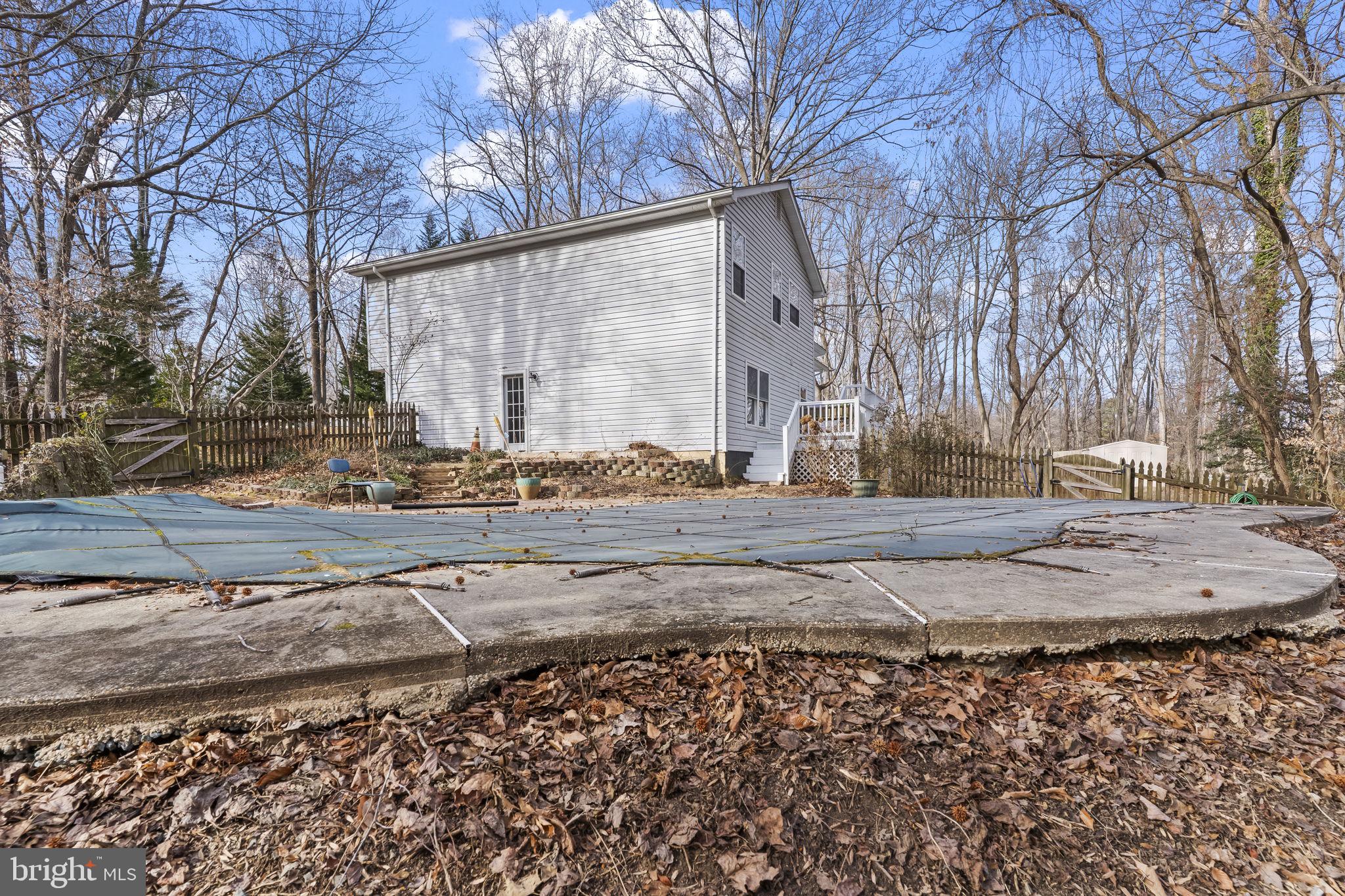 CHESAPEAKE HEIGHTS - Residential