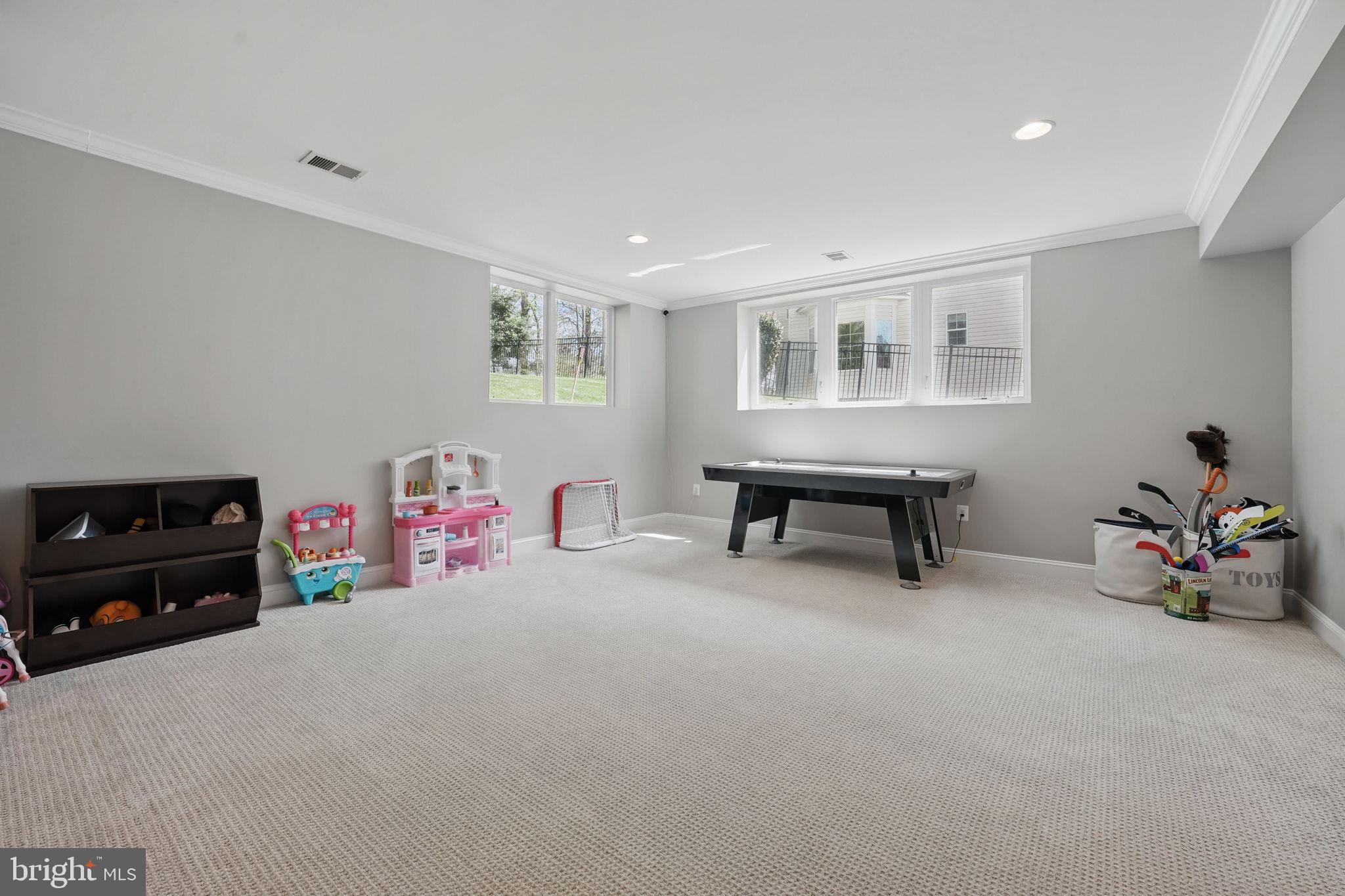 LITTLE VIENNA ESTATES - Residential