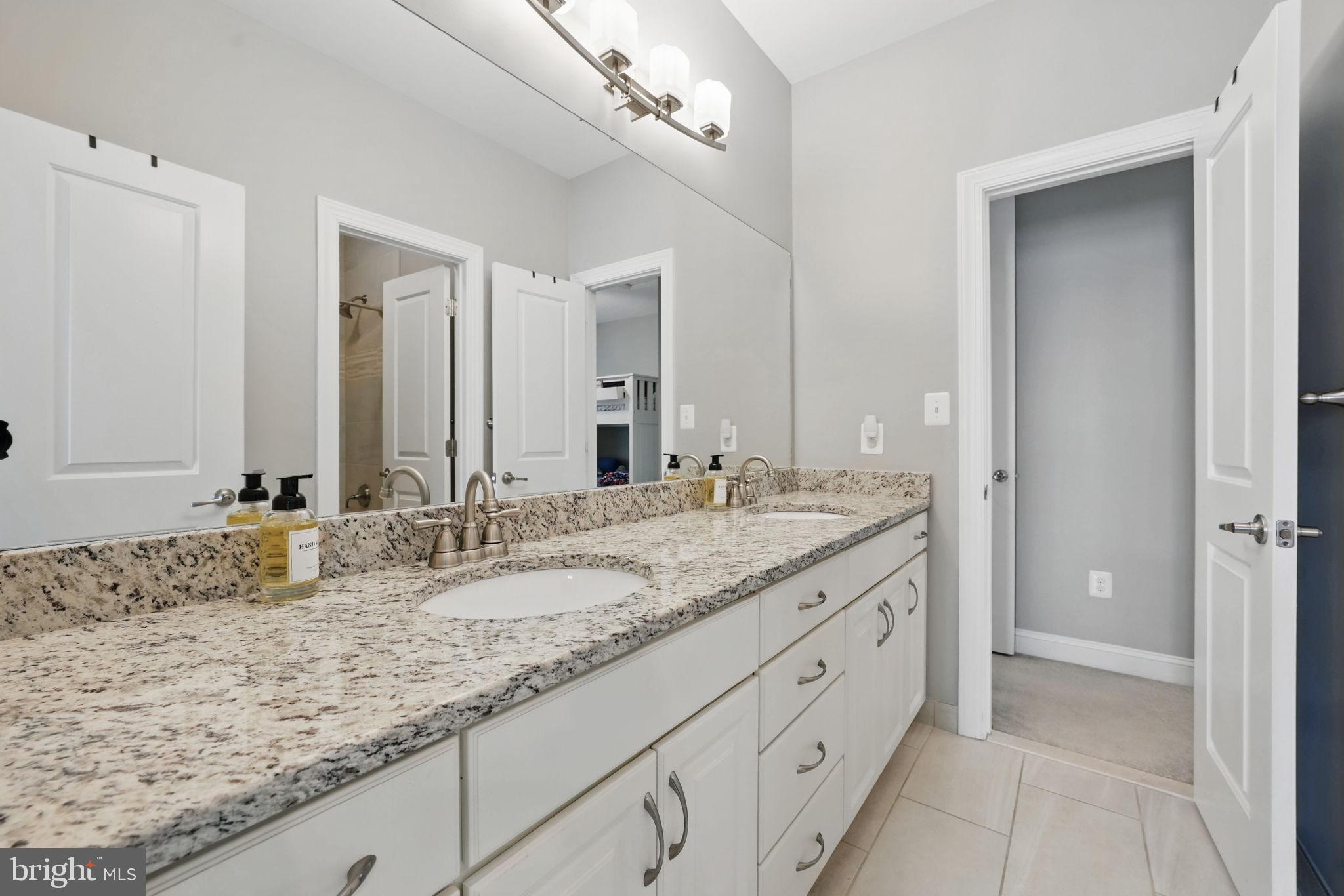 LITTLE VIENNA ESTATES - Residential