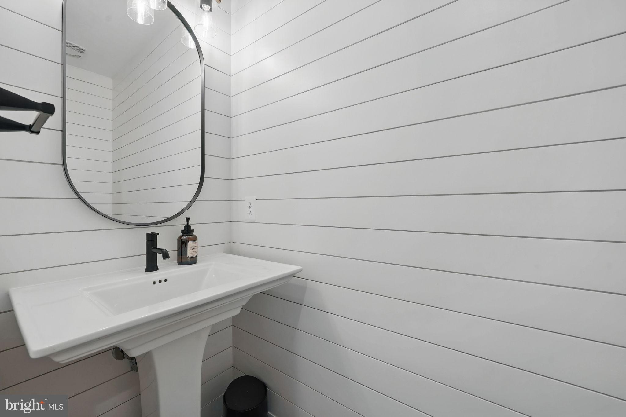 LITTLE VIENNA ESTATES - Residential