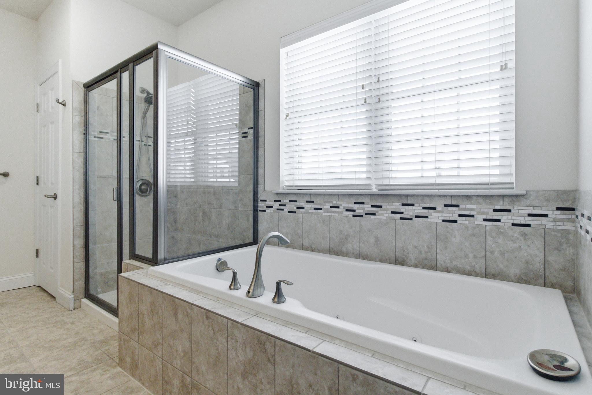 GROVE PARK - Residential