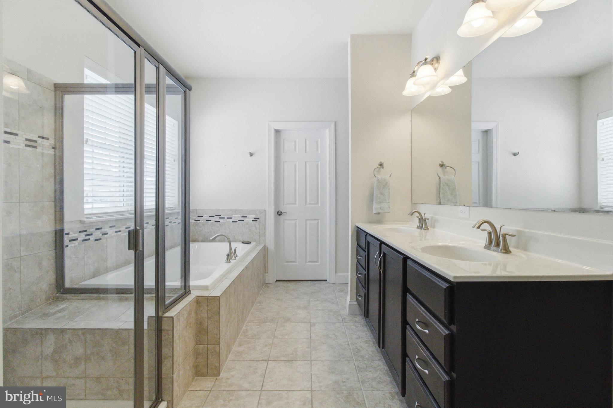 GROVE PARK - Residential